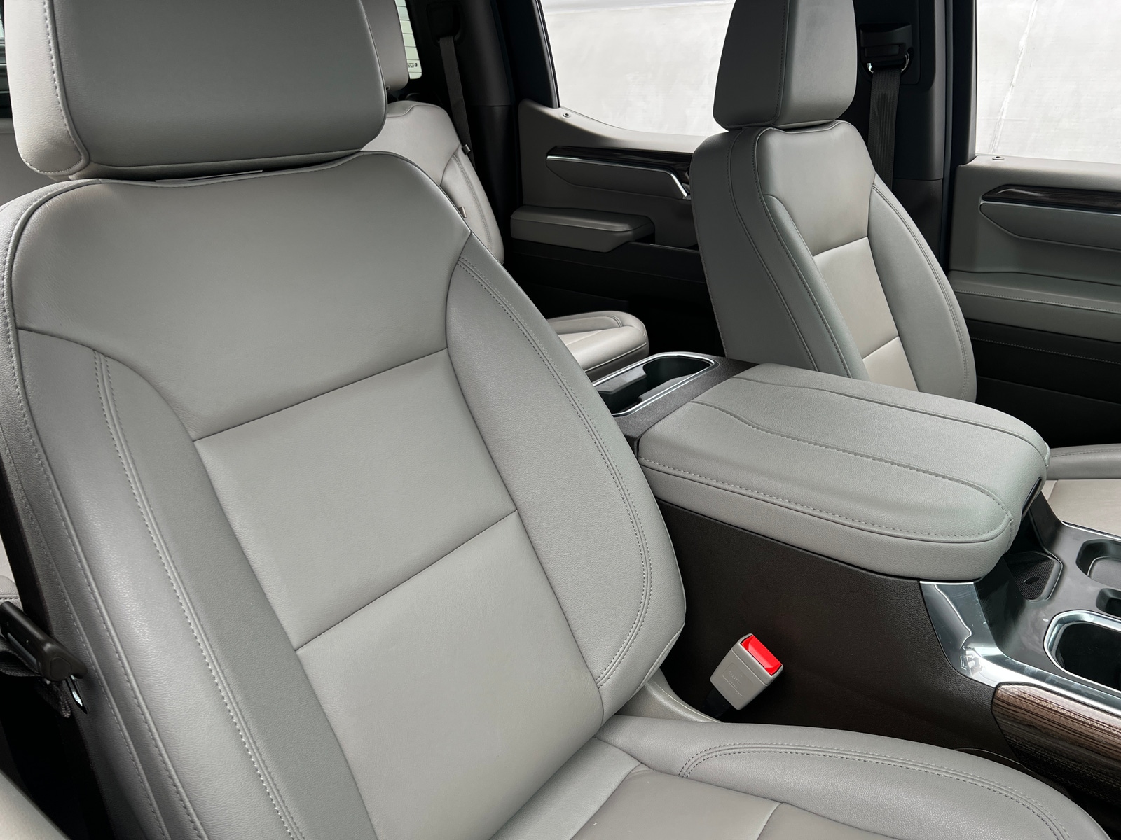 Thumbnail: 2024 Chevrolet Silverado 1500 - 2