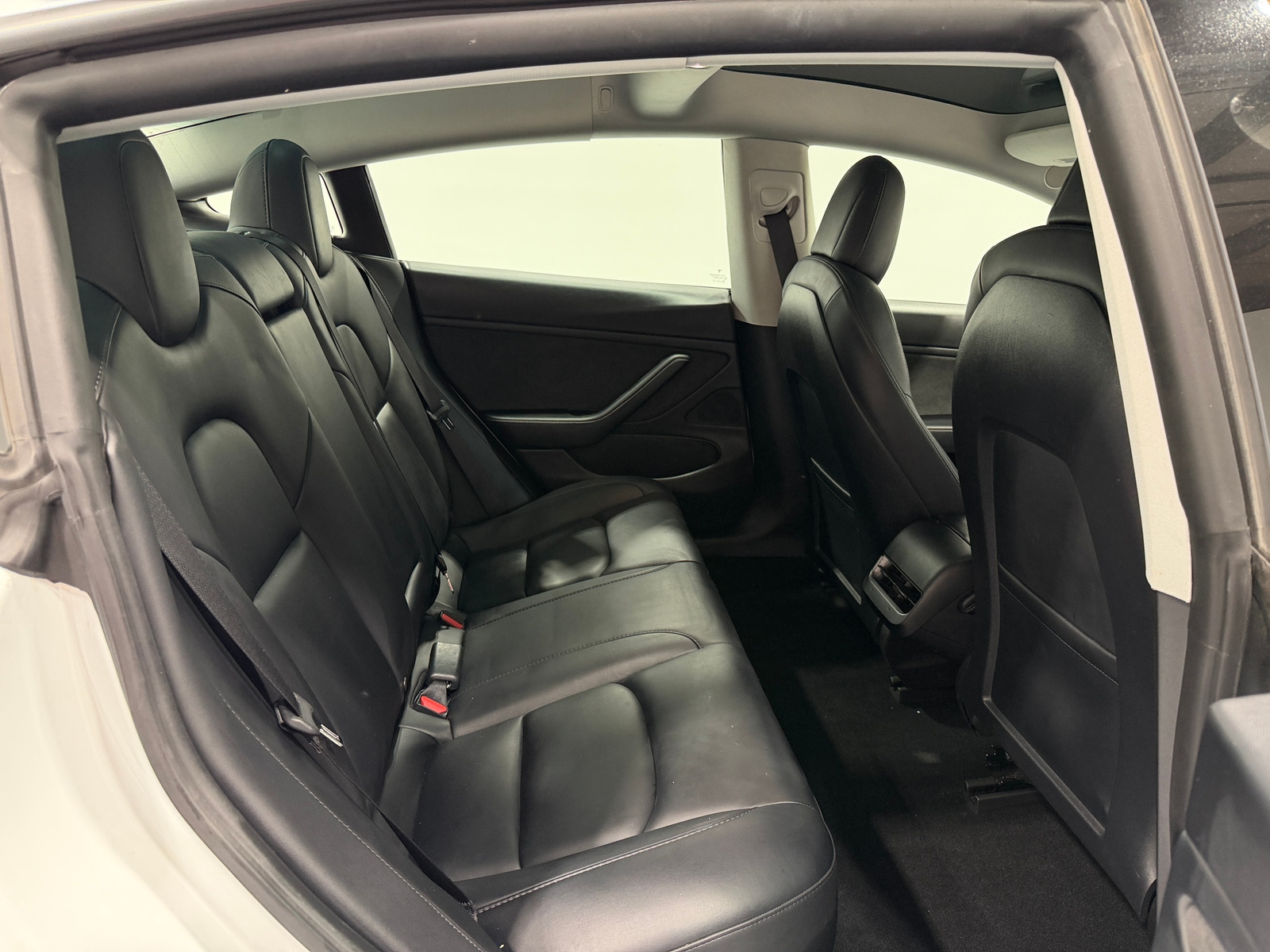 Thumbnail: 2021 Tesla Model 3 - 5