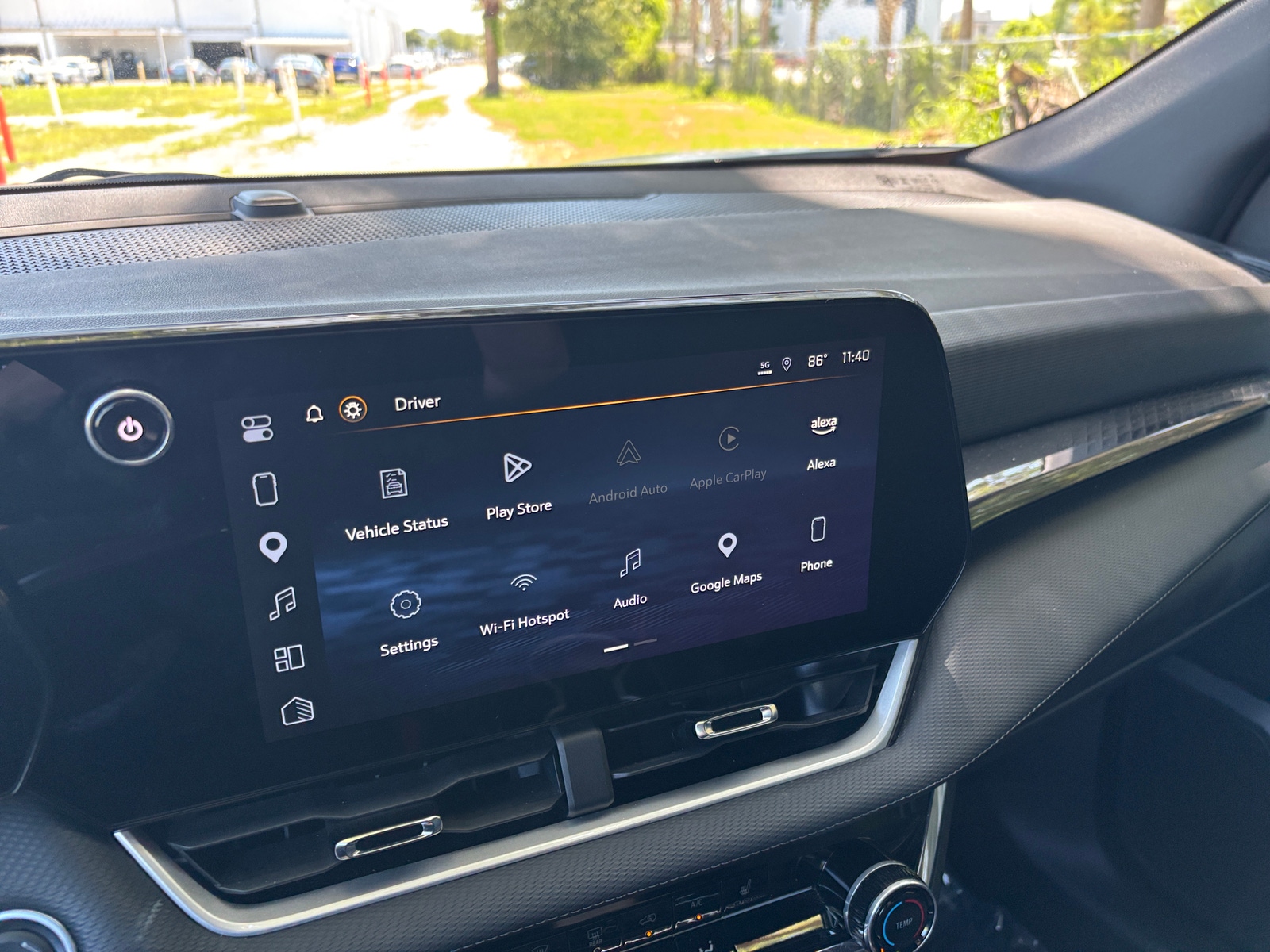 Thumbnail: 2025 Chevrolet Equinox - 4