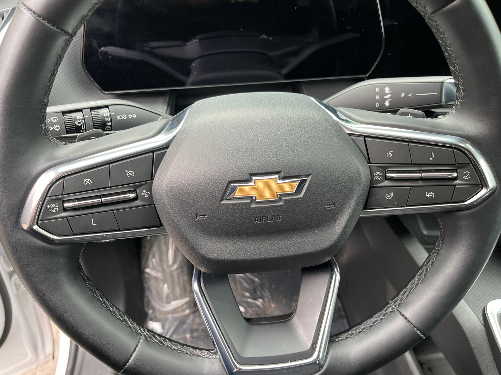 Thumbnail: 2025 Chevrolet Equinox - 4