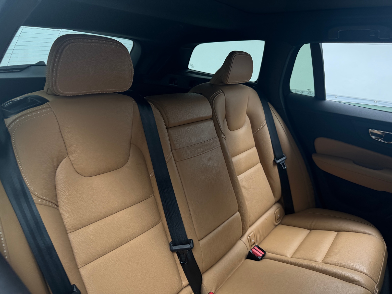 Thumbnail: 2020 Volvo V60 - 5