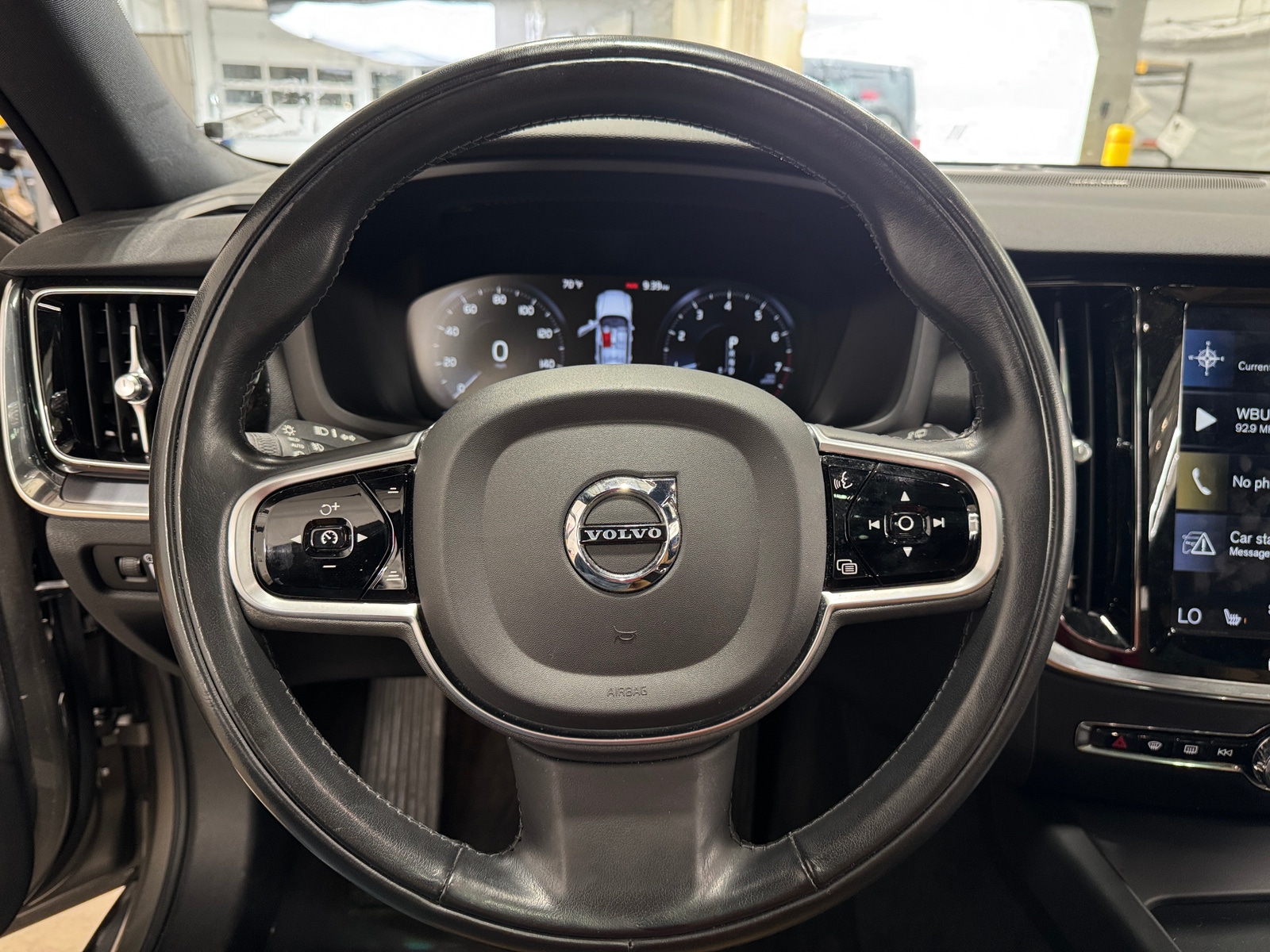 Thumbnail: 2020 Volvo V60 - 4