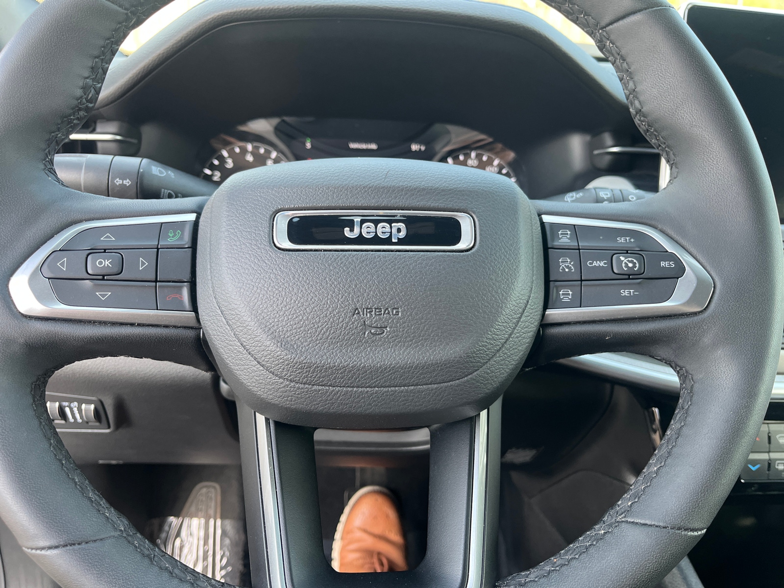Thumbnail: 2025 Jeep Compass - 4