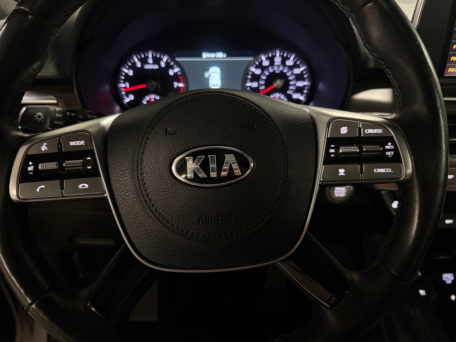 Thumbnail: 2021 Kia Telluride - 4