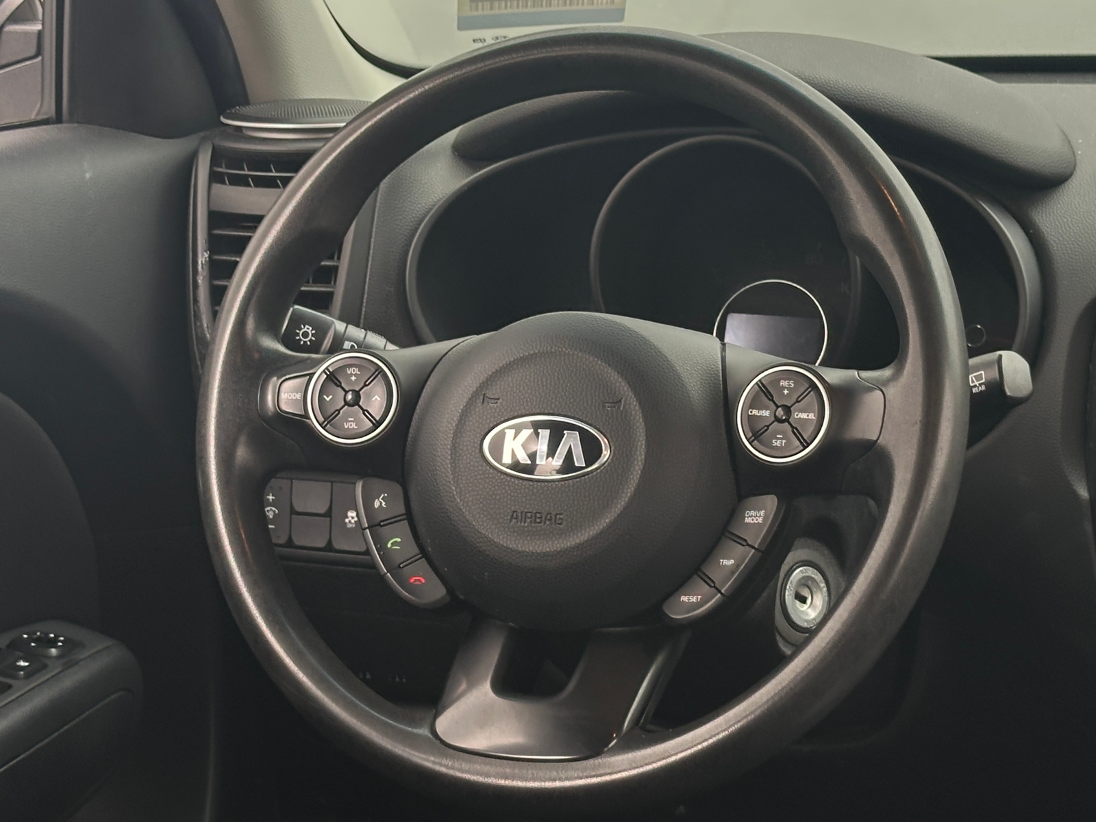 Thumbnail: 2017 Kia Soul - 5