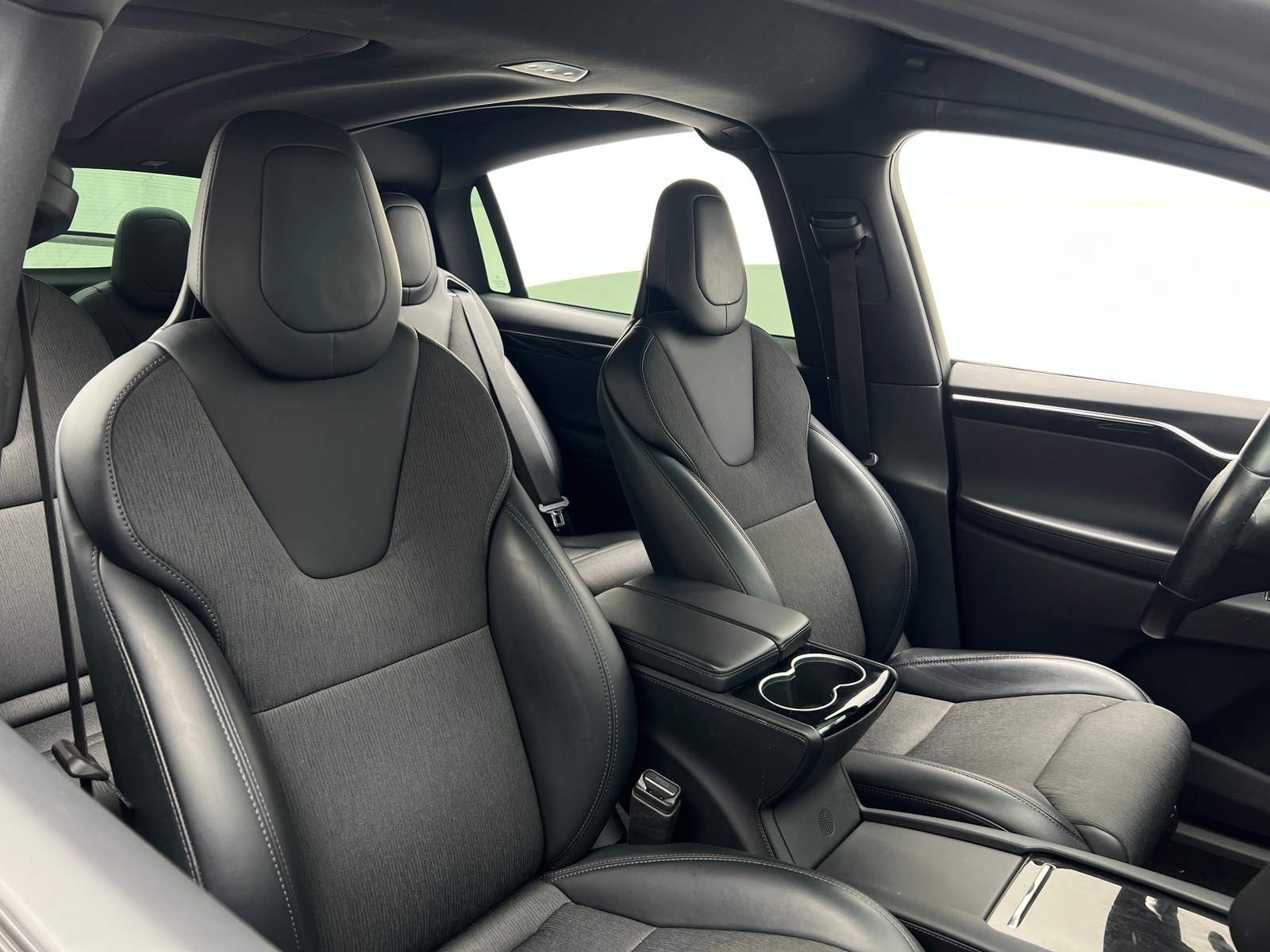 Thumbnail: 2017 Tesla Model X - 2
