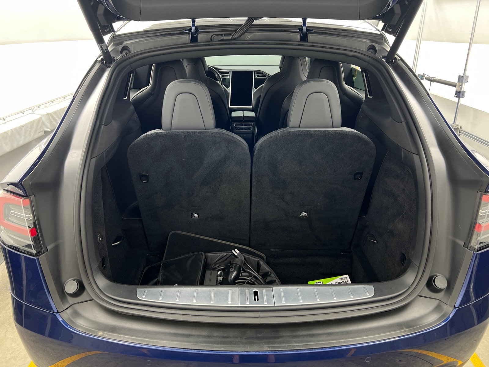 Thumbnail: 2017 Tesla Model X - 7