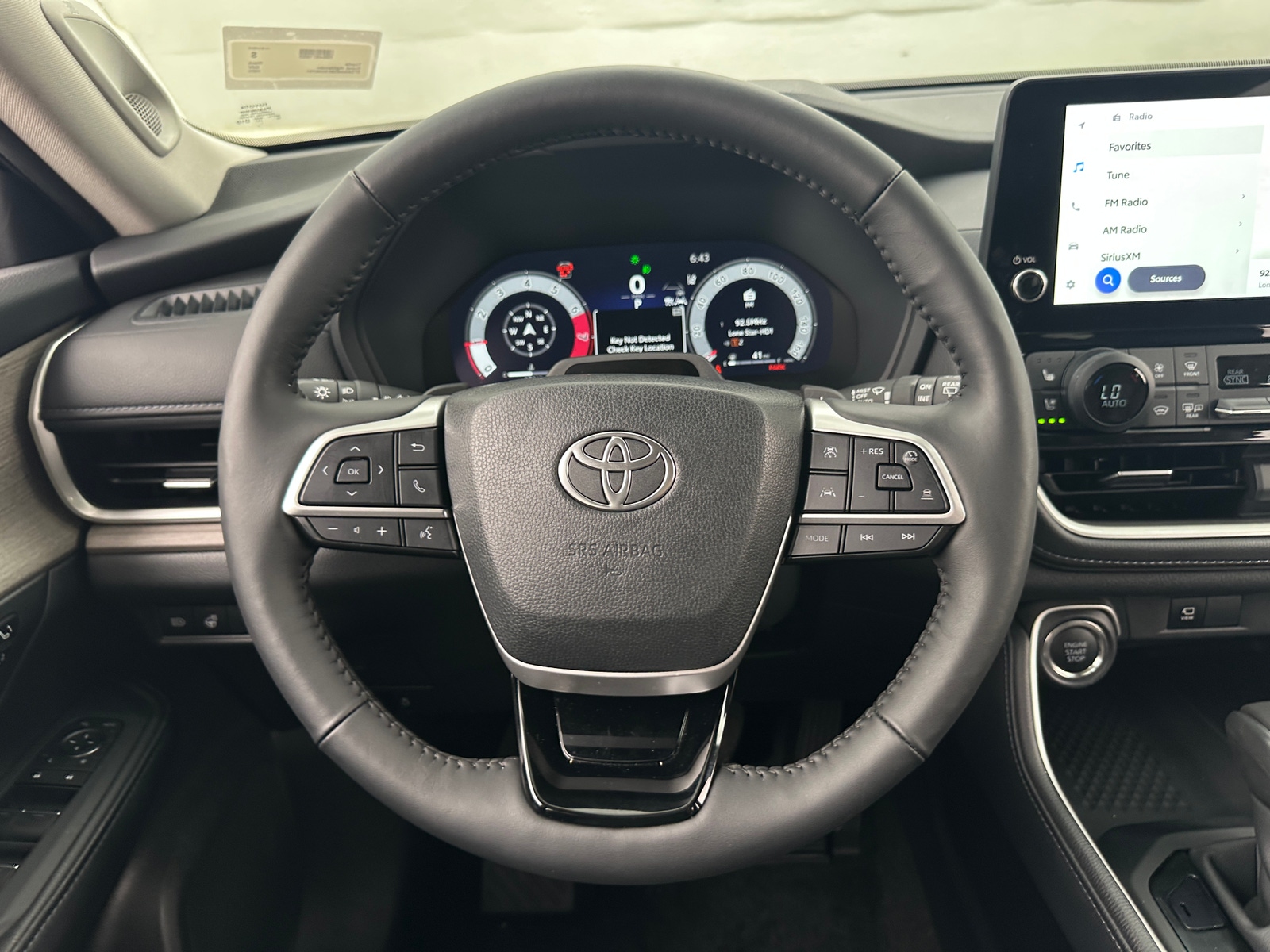 Thumbnail: 2025 Toyota Grand Highlander - 4