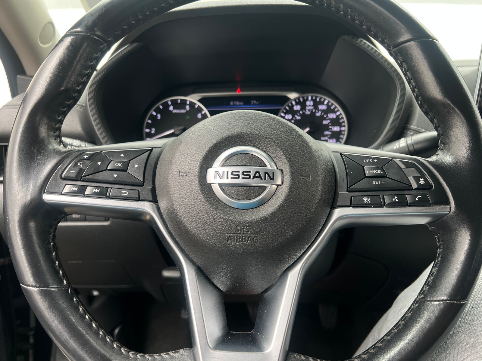 Thumbnail: 2021 Nissan Sentra - 5
