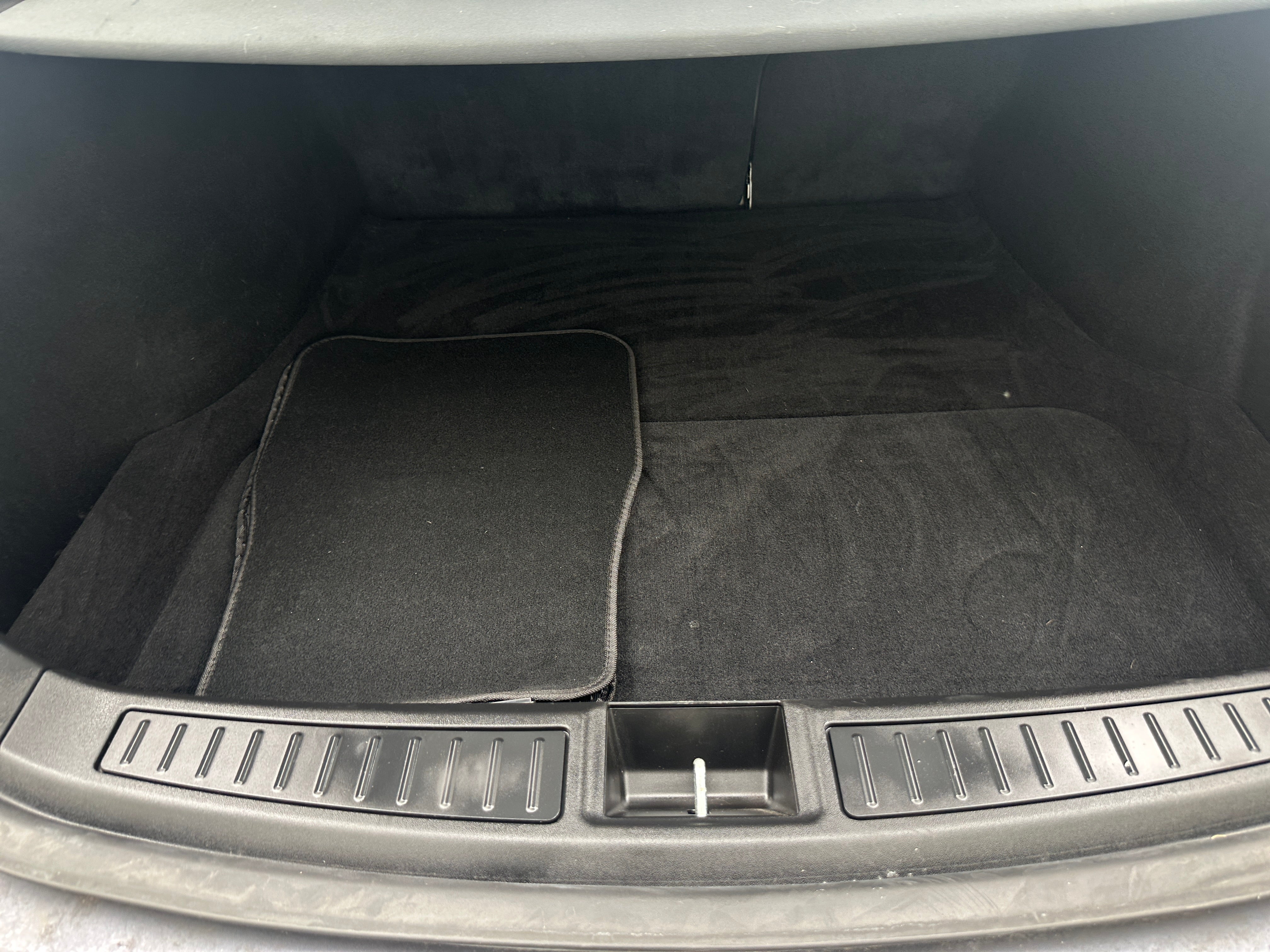Used 2019 Tesla Model S Long Range with VIN 5YJSA1E21KF347914 for sale in Auburn, WA