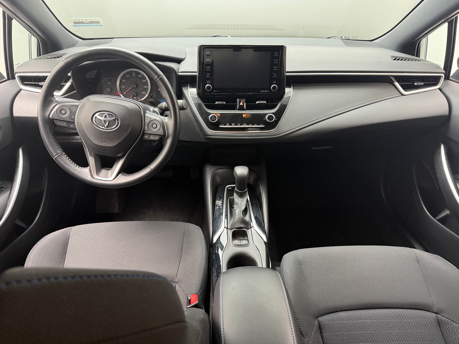 Thumbnail: 2022 Toyota Corolla - 3
