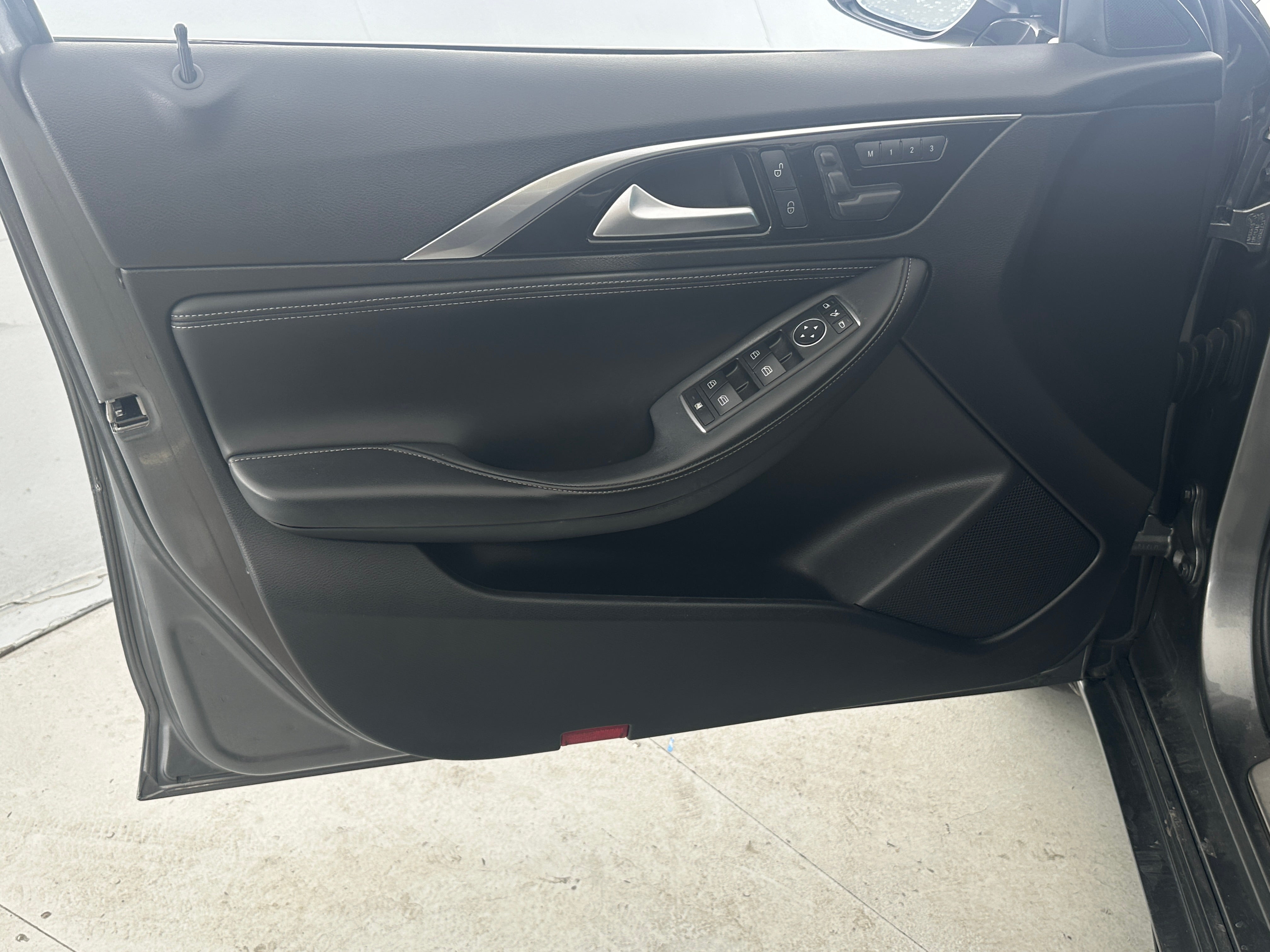 2018 INFINITI QX30