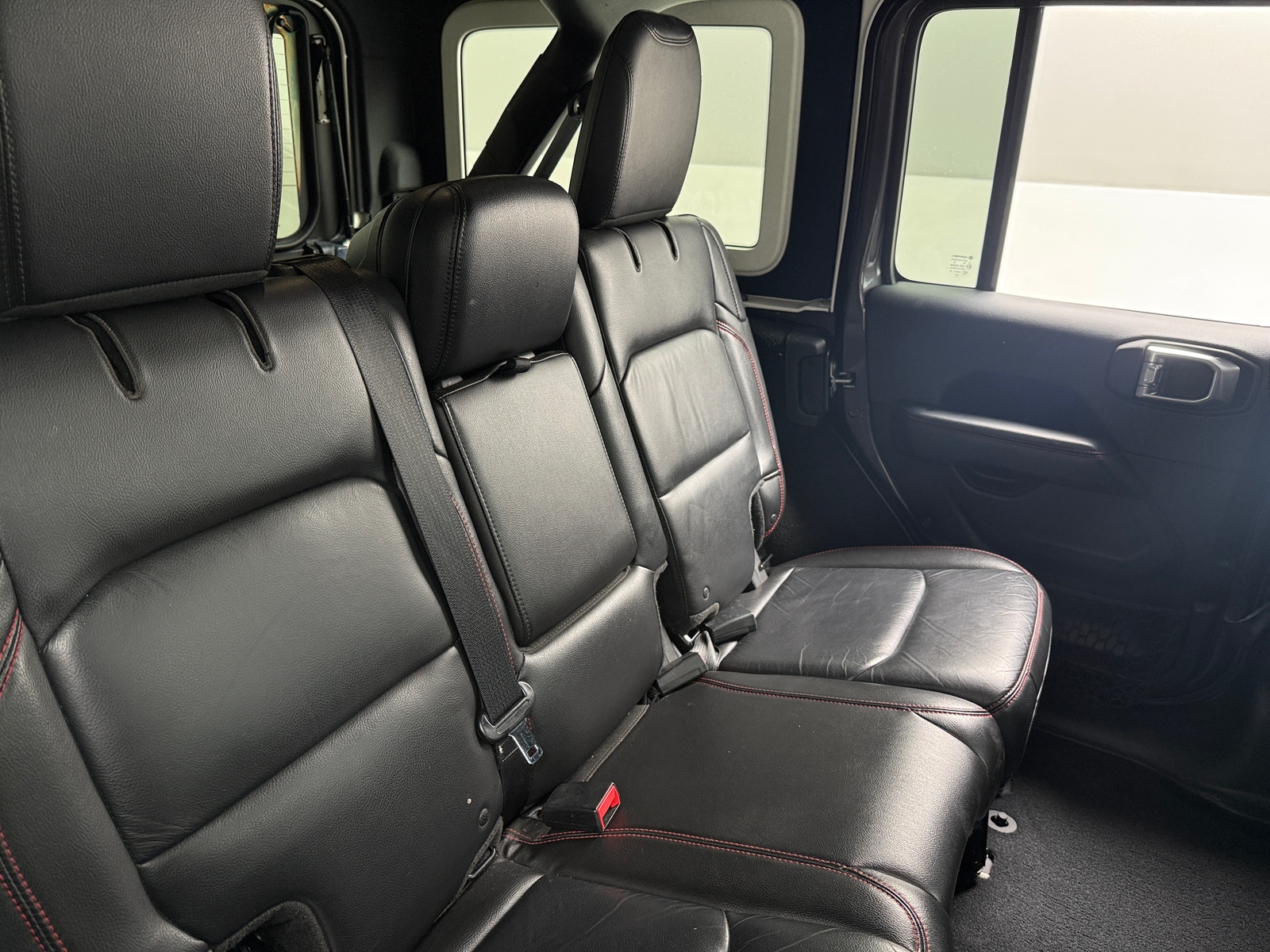 Thumbnail: 2018 Jeep Wrangler - 5