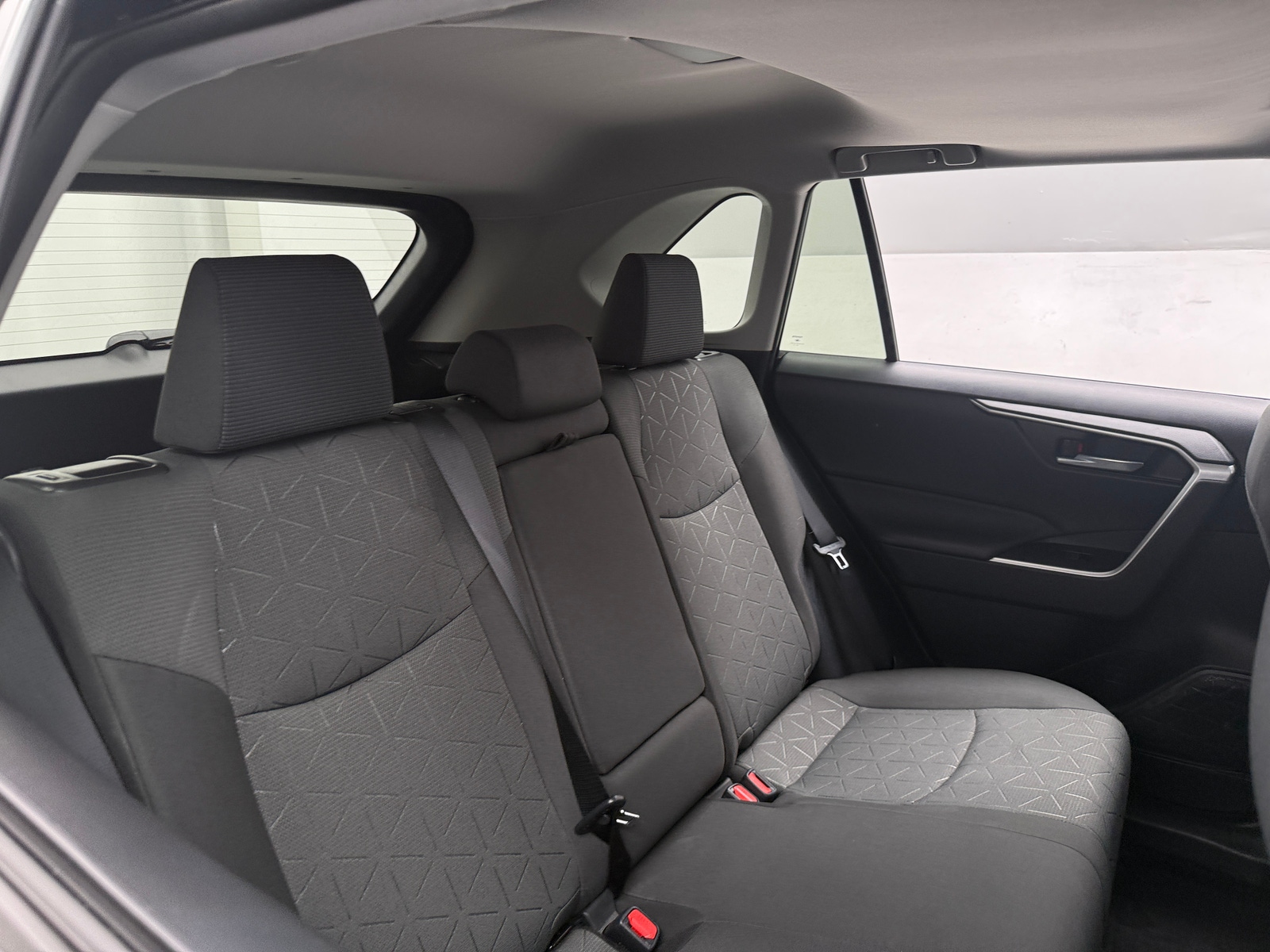 Thumbnail: 2022 Toyota RAV4 - 6