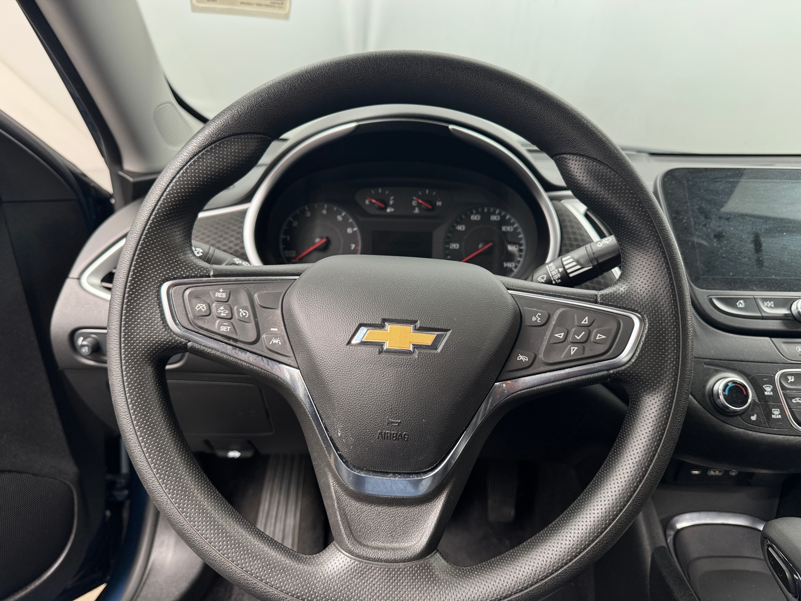 Thumbnail: 2025 Chevrolet Malibu - 5