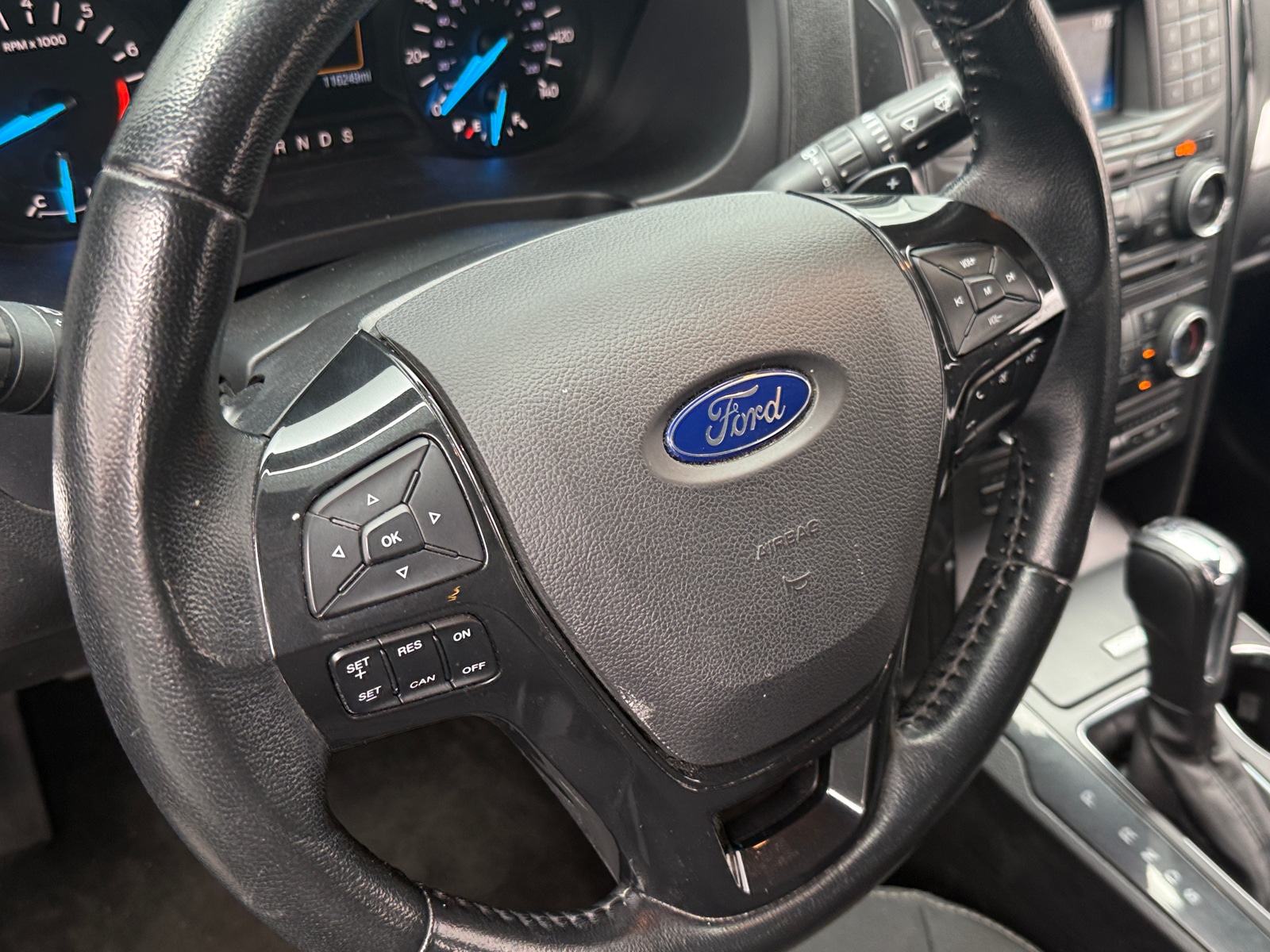 Thumbnail: 2017 Ford Explorer - 5