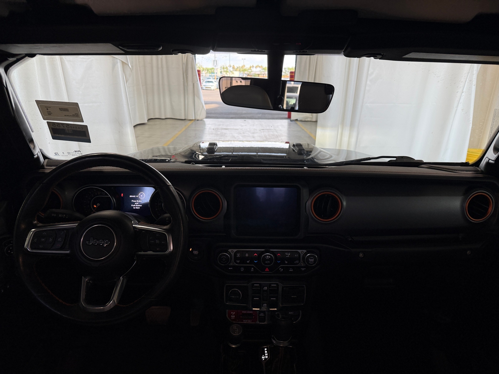 Thumbnail: 2023 Jeep Gladiator - 2