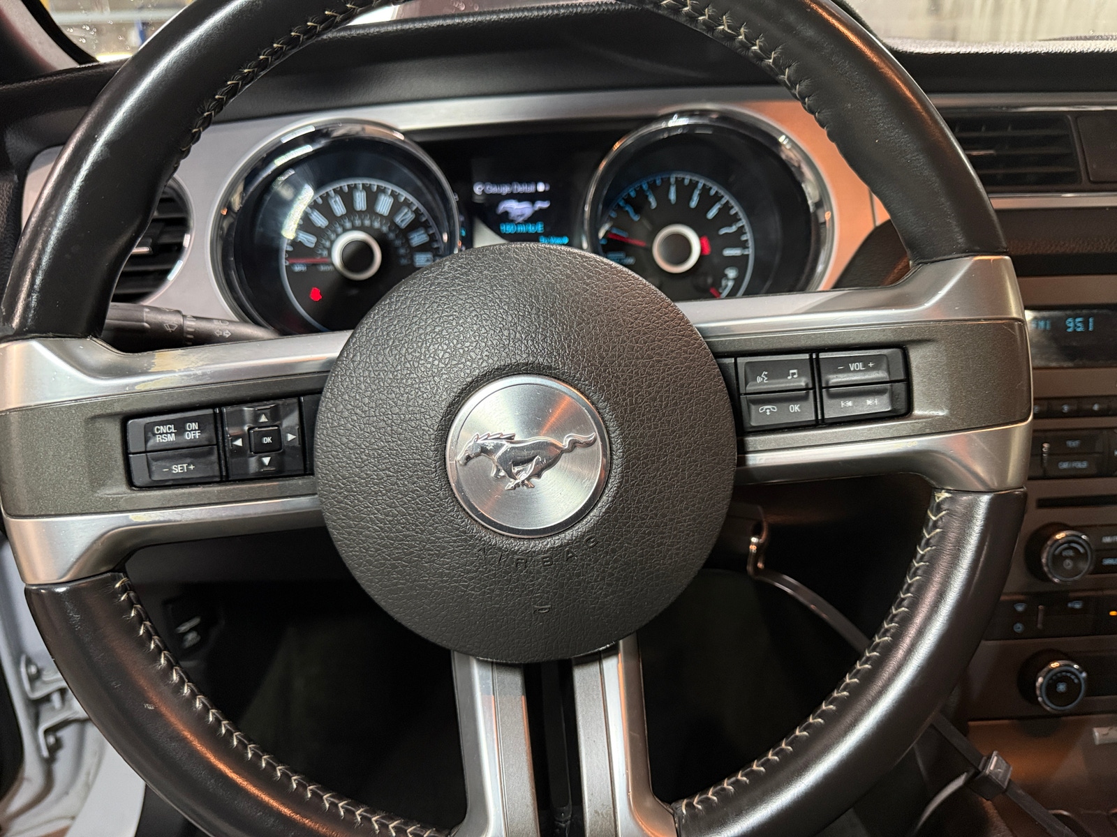 Thumbnail: 2014 Ford Mustang - 5
