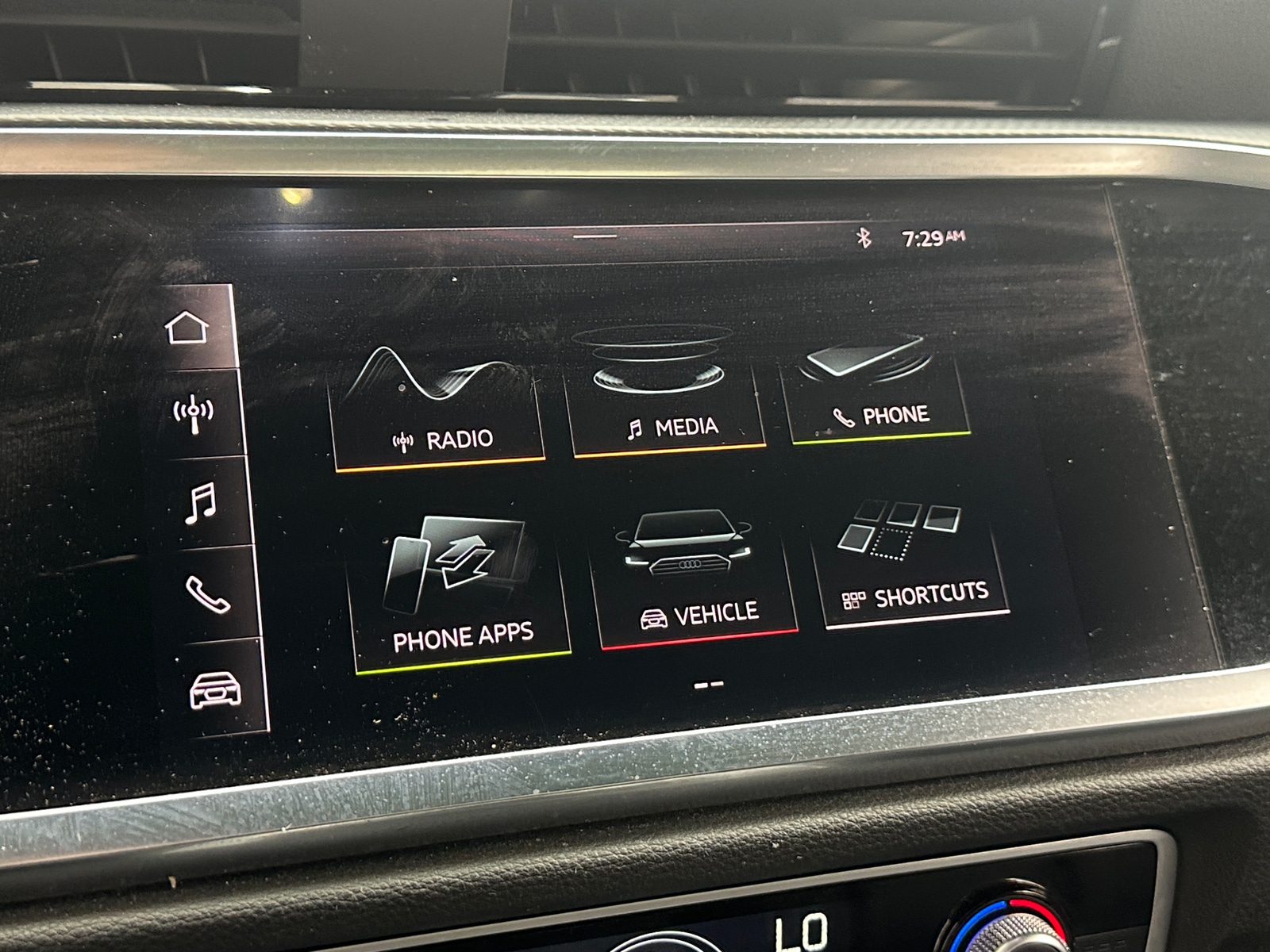 Thumbnail: 2021 Audi Q3 - 3