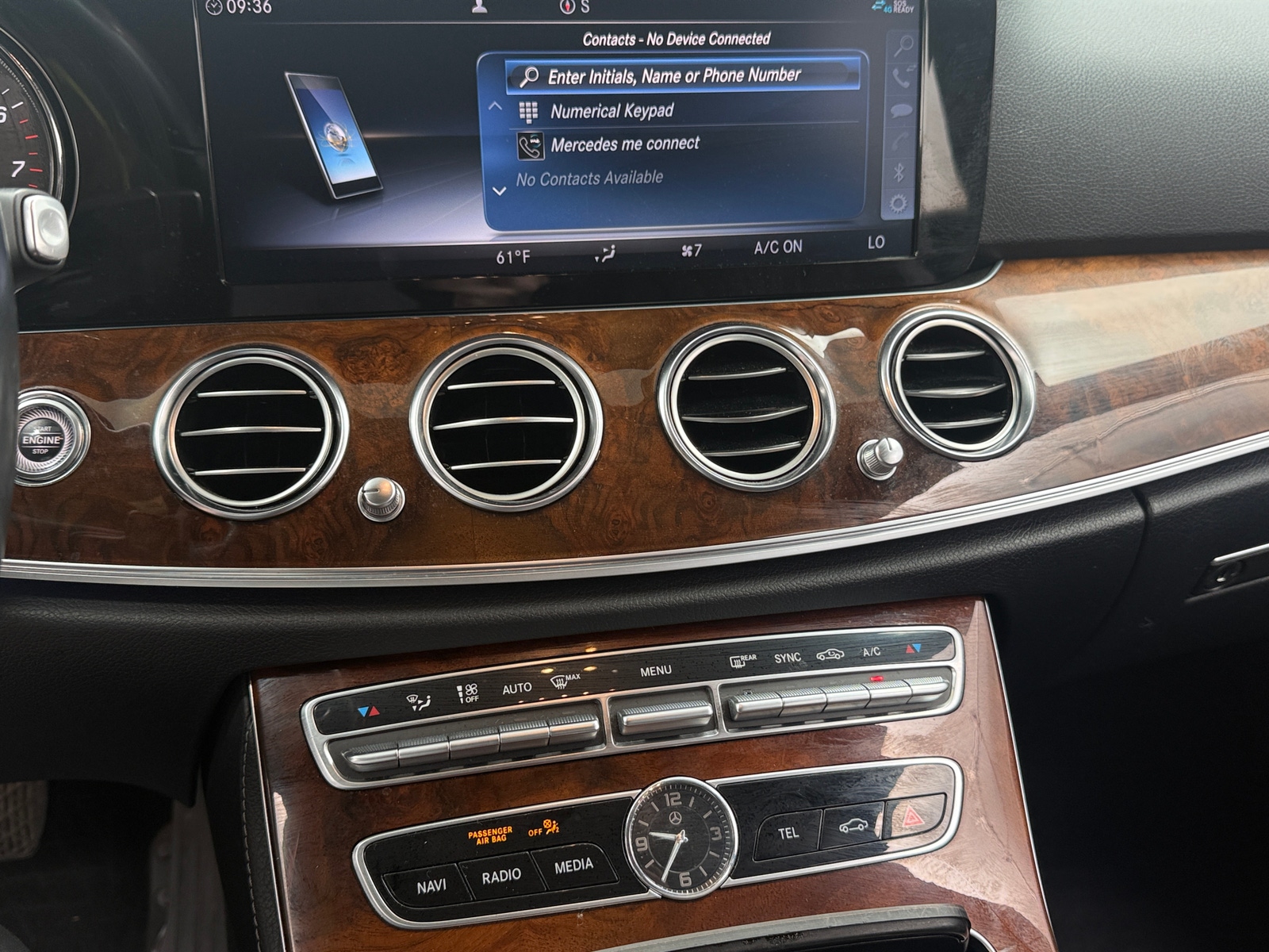 Thumbnail: 2019 Mercedes-Benz E-Class - 3