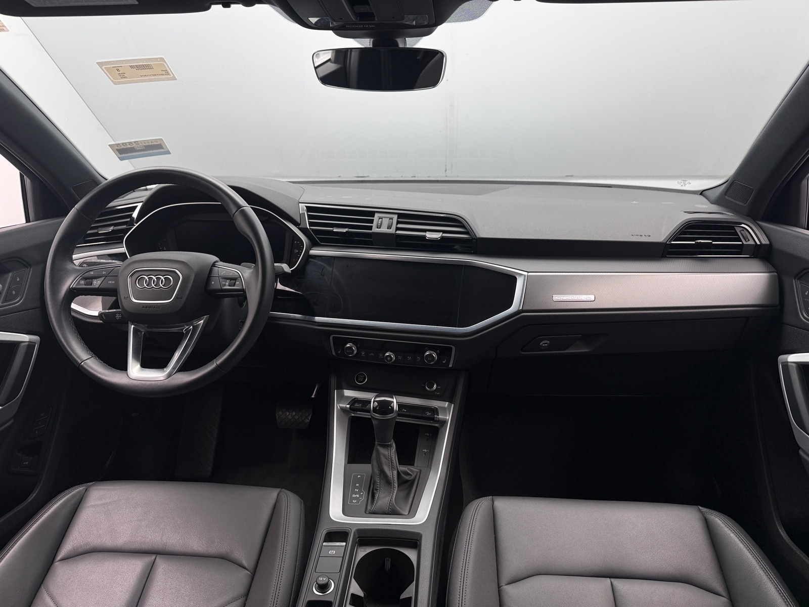 Thumbnail: 2023 Audi Q3 - 2