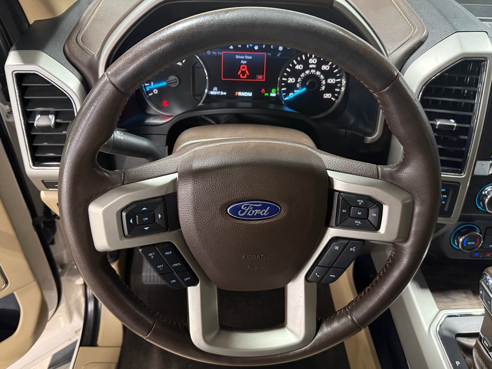 Thumbnail: 2019 Ford Econoline - 4