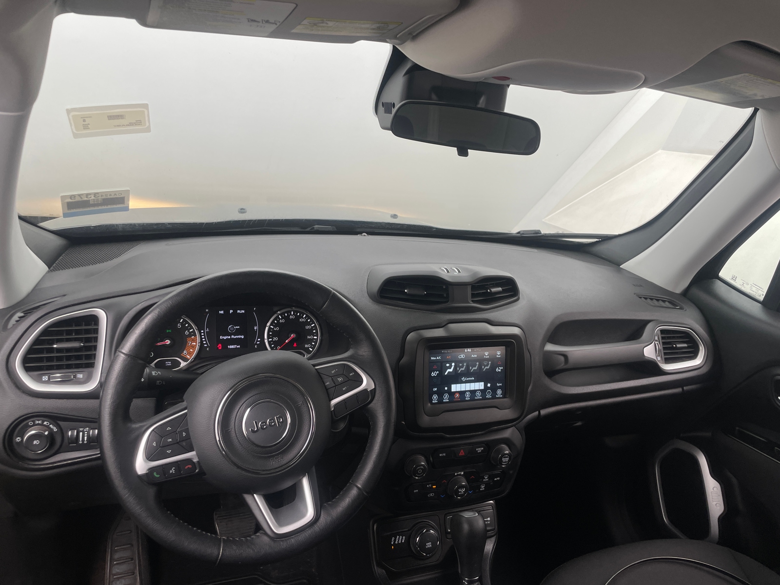 Thumbnail: 2020 Jeep Renegade - 3