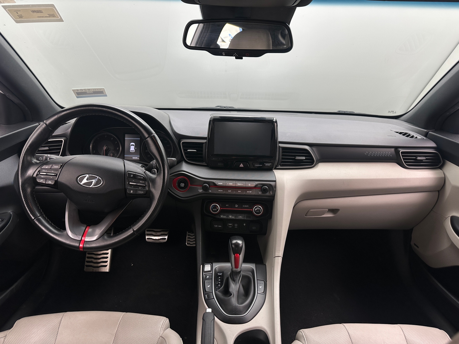 Thumbnail: 2020 Hyundai Veloster - 2