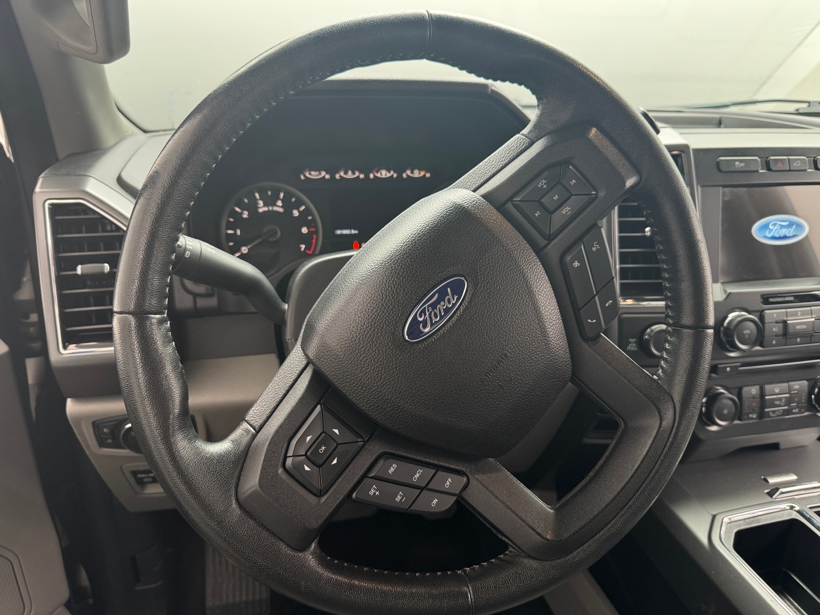 Thumbnail: 2018 Ford Econoline - 5