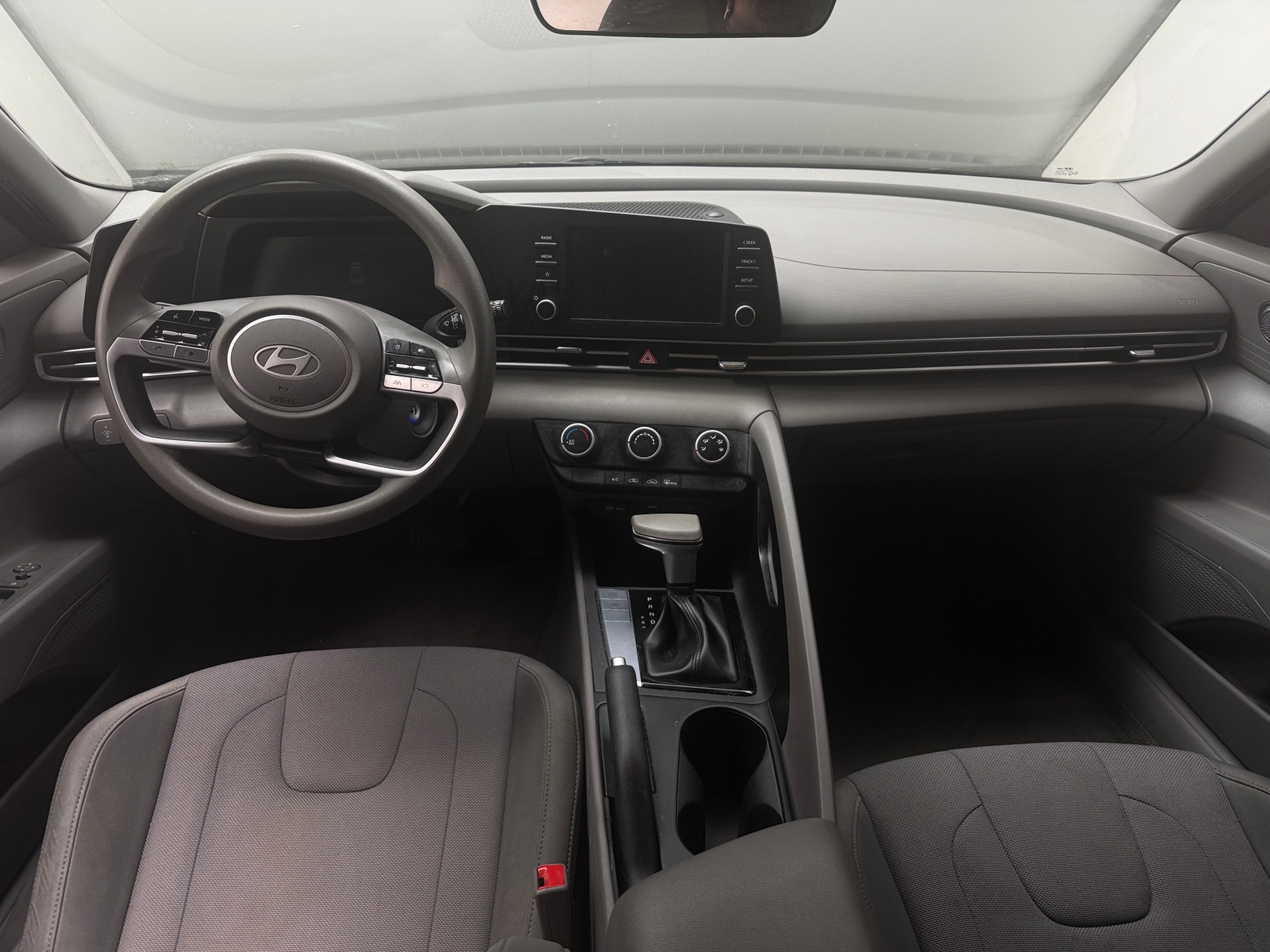 Thumbnail: 2025 Hyundai Elantra - 3