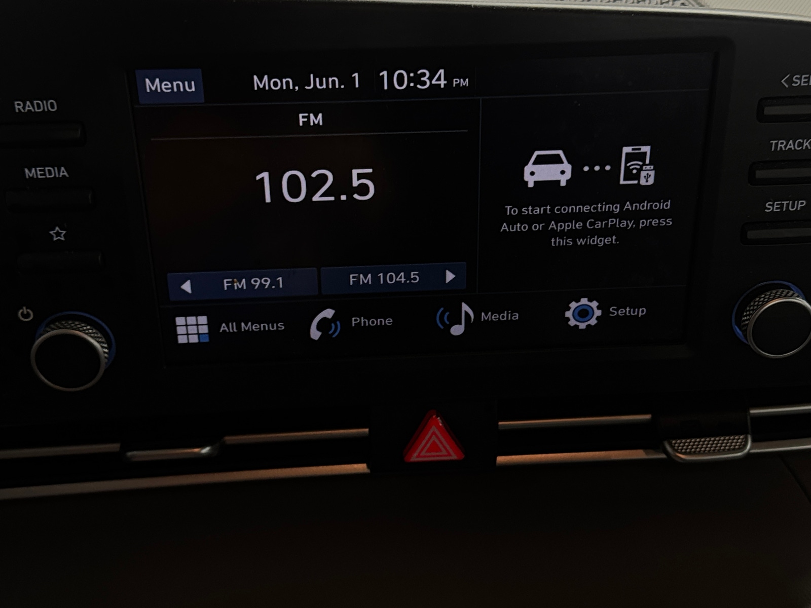 Thumbnail: 2025 Hyundai Elantra - 4