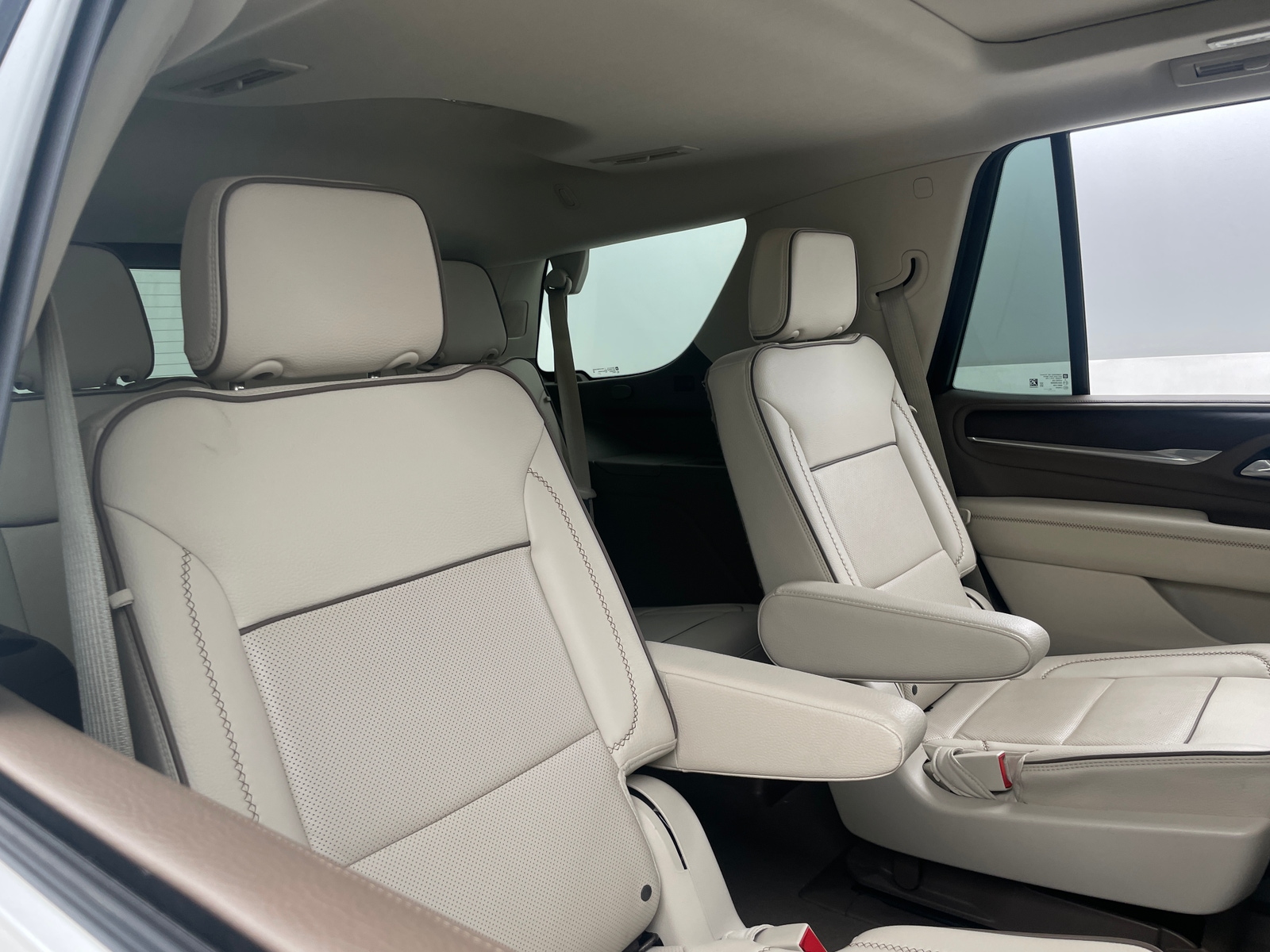 Thumbnail: 2023 GMC Yukon - 5