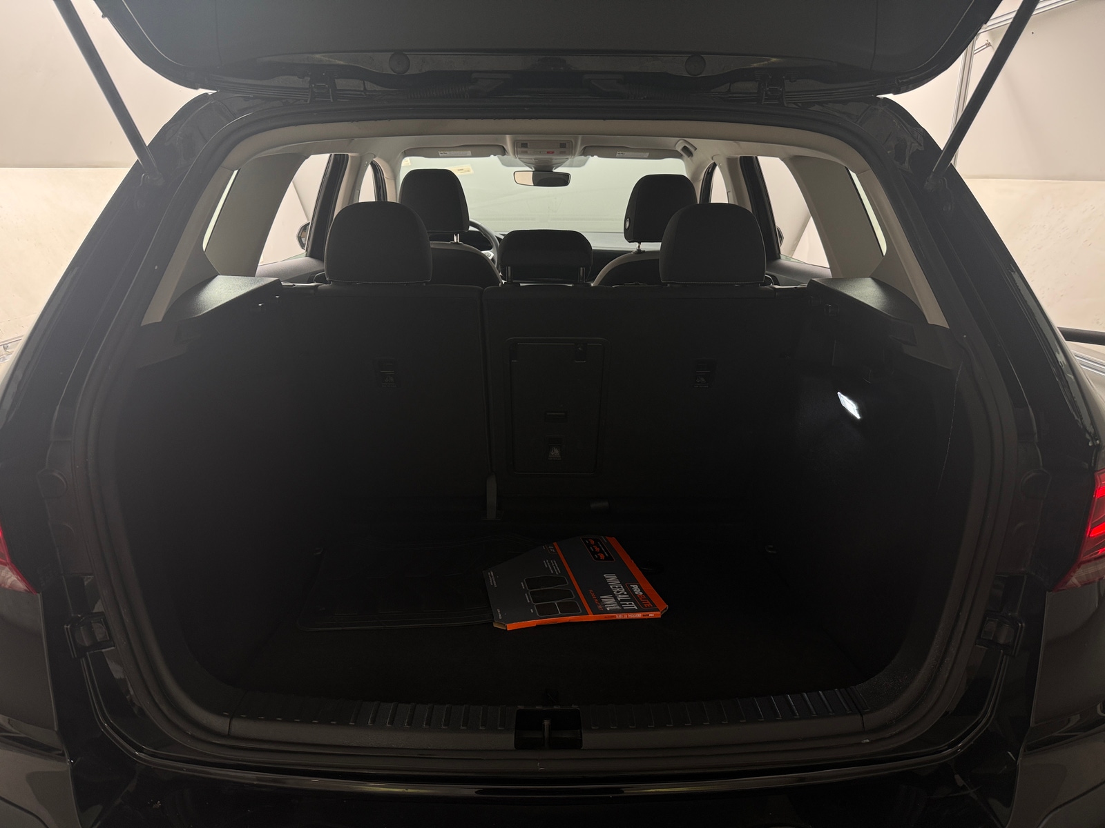 Thumbnail: 2024 Volkswagen Taos - 7