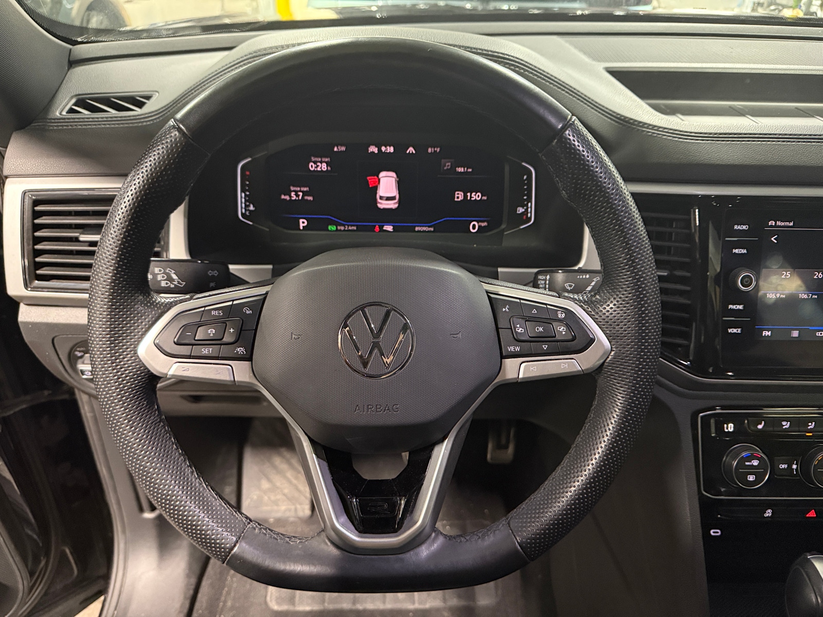Thumbnail: 2021 Volkswagen Atlas - 4
