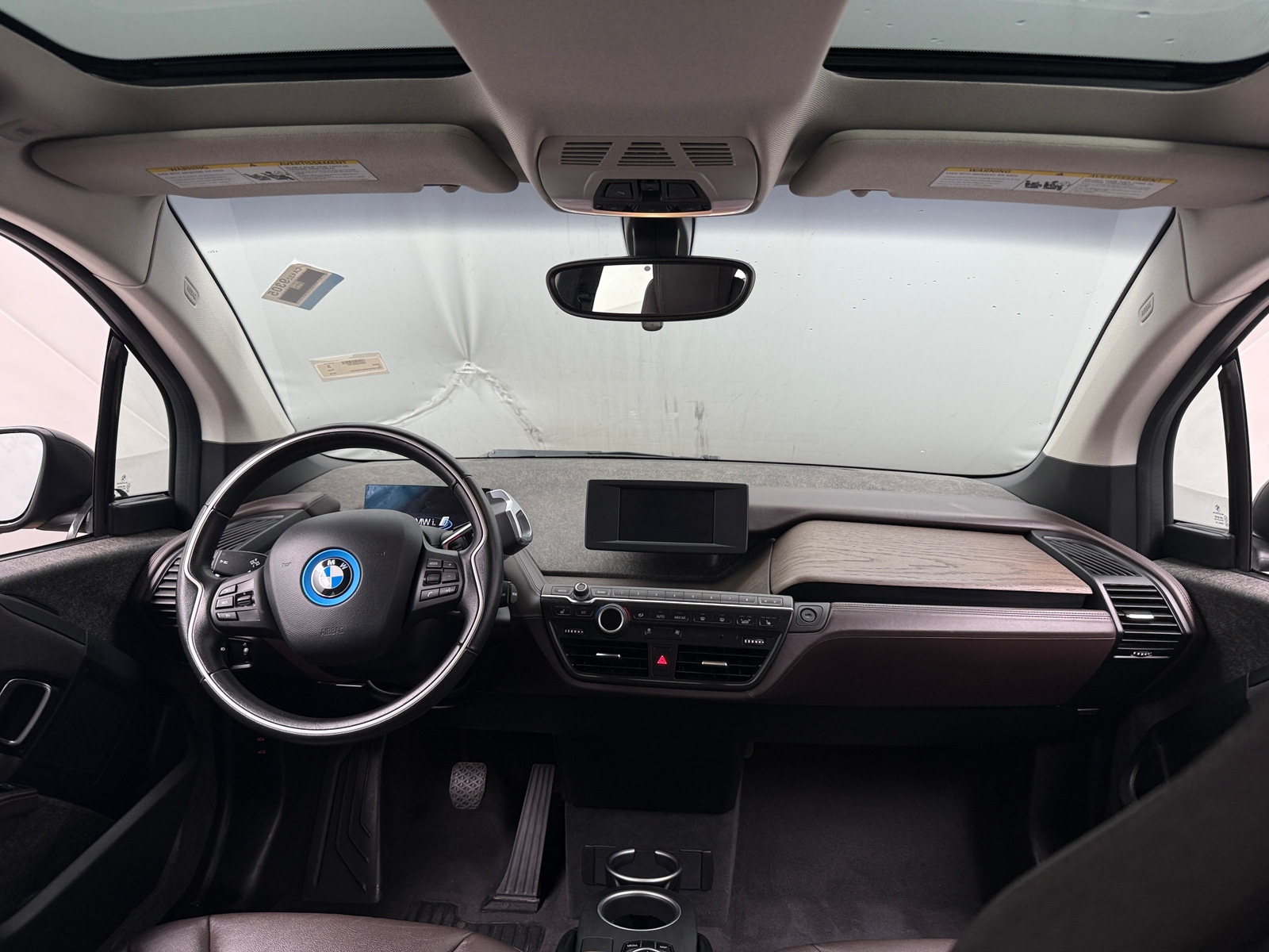 Thumbnail: 2019 BMW i3 - 2