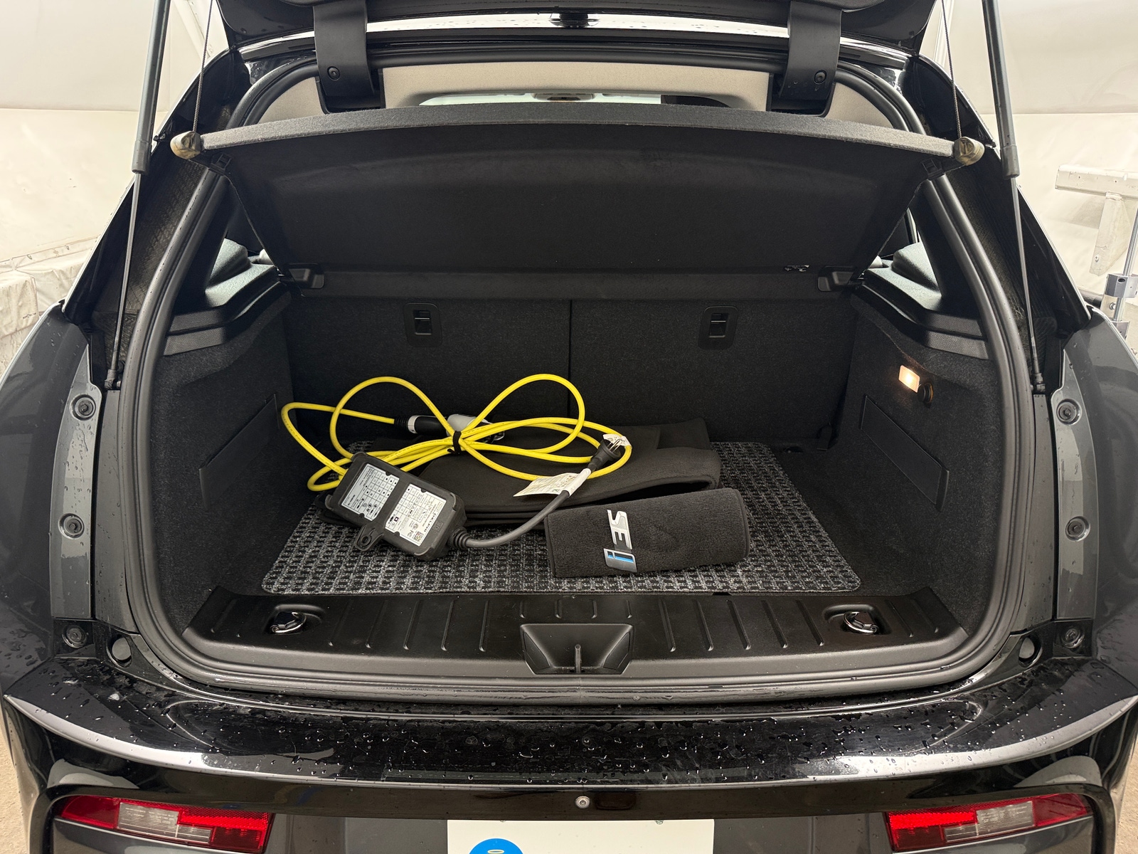 Thumbnail: 2019 BMW i3 - 6