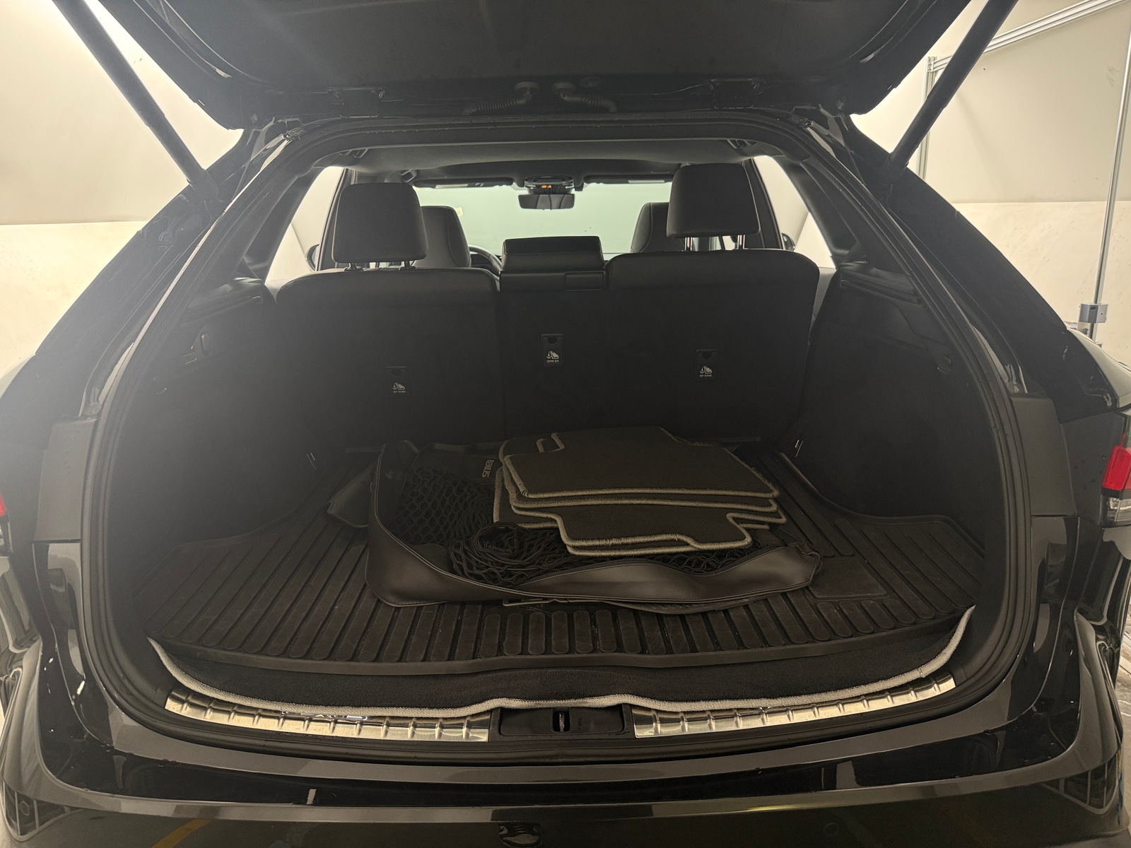 Thumbnail: 2023 Lexus RX - 7