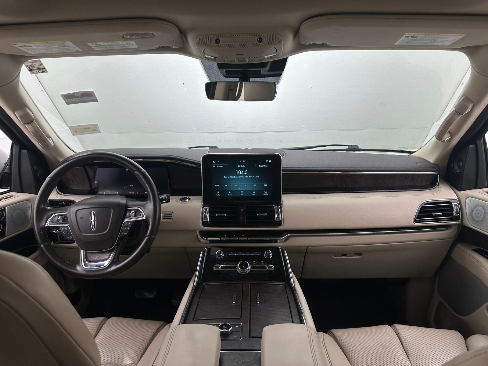 Thumbnail: 2021 Lincoln Navigator - 2