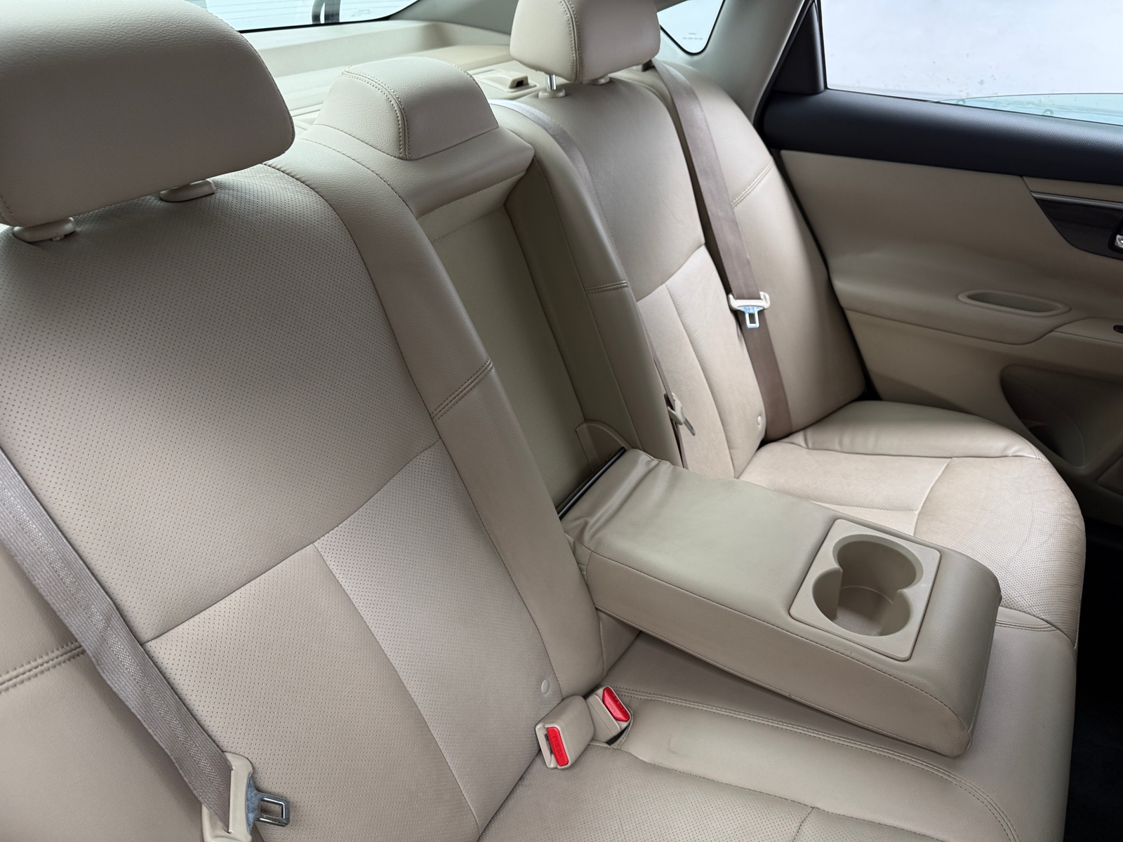 Thumbnail: 2015 Nissan Altima - 5