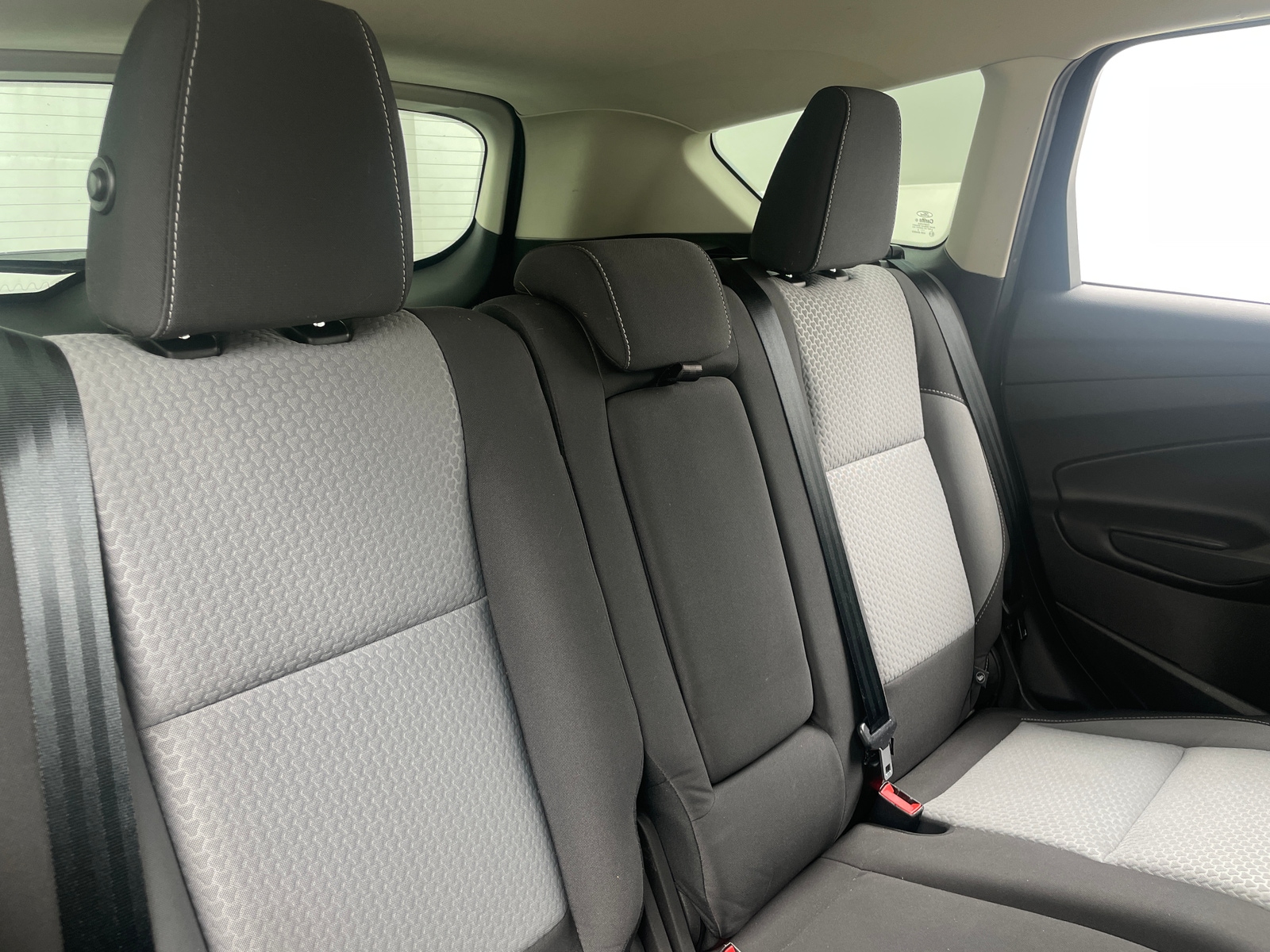 Thumbnail: 2017 Ford Escape - 6