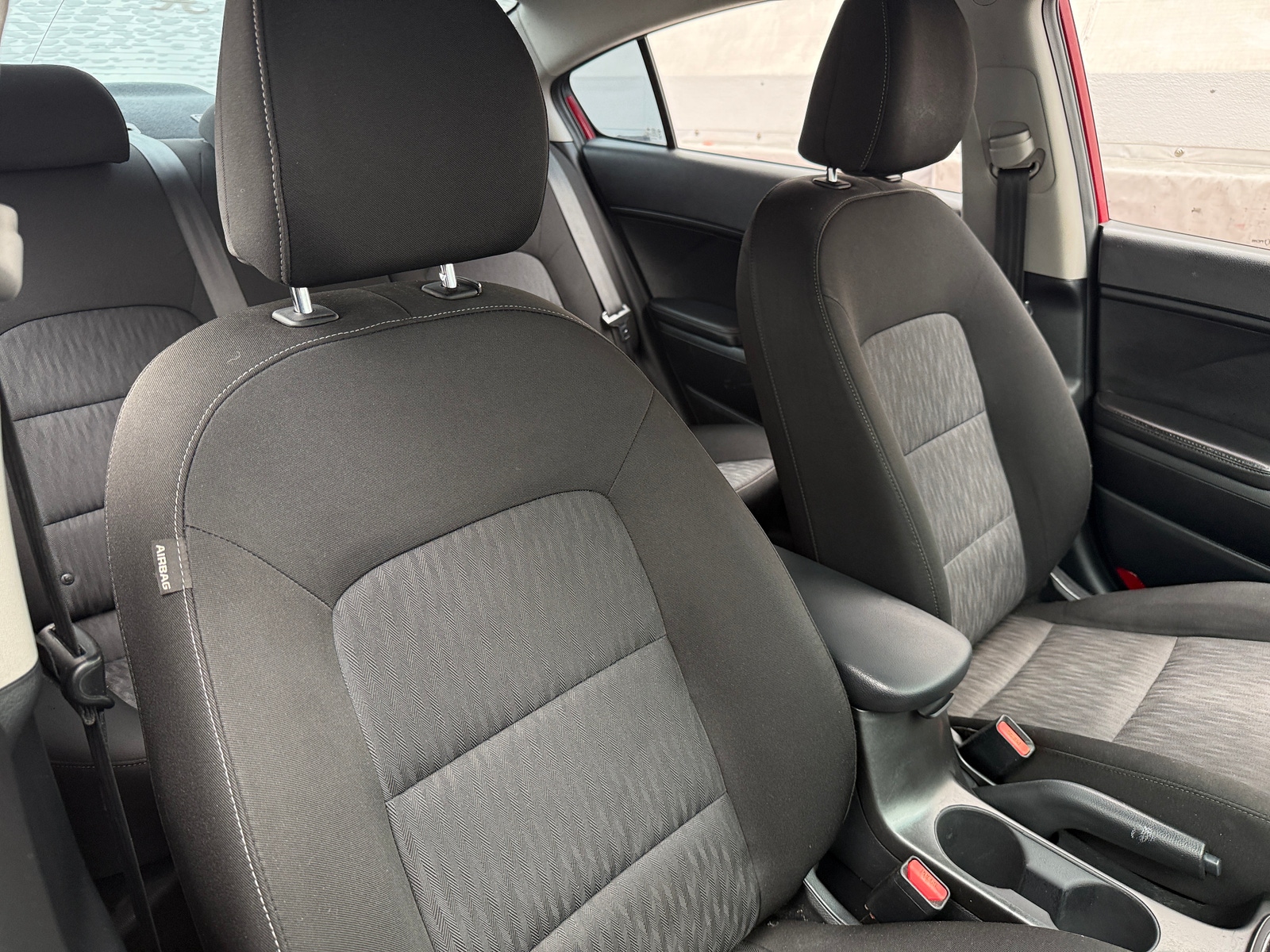Thumbnail: 2016 Kia Forte - 2