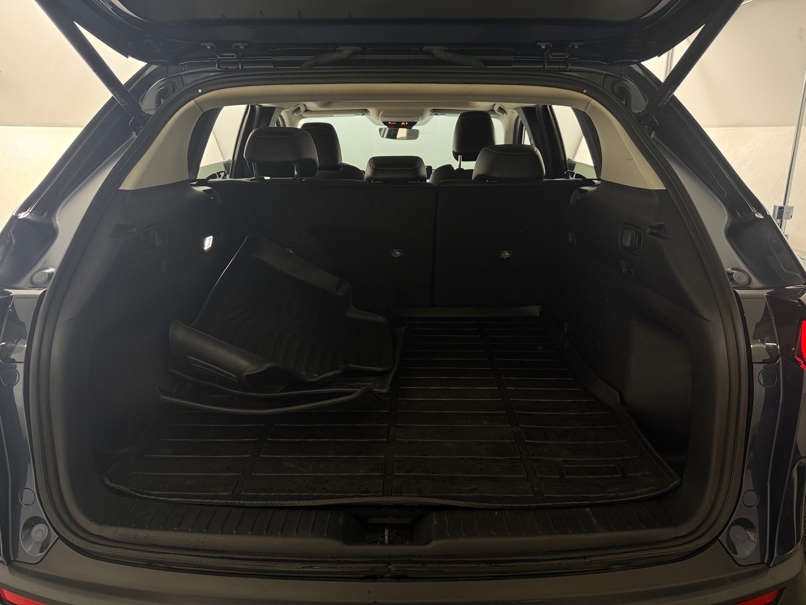 Thumbnail: 2023 Mazda CX-50 - 6