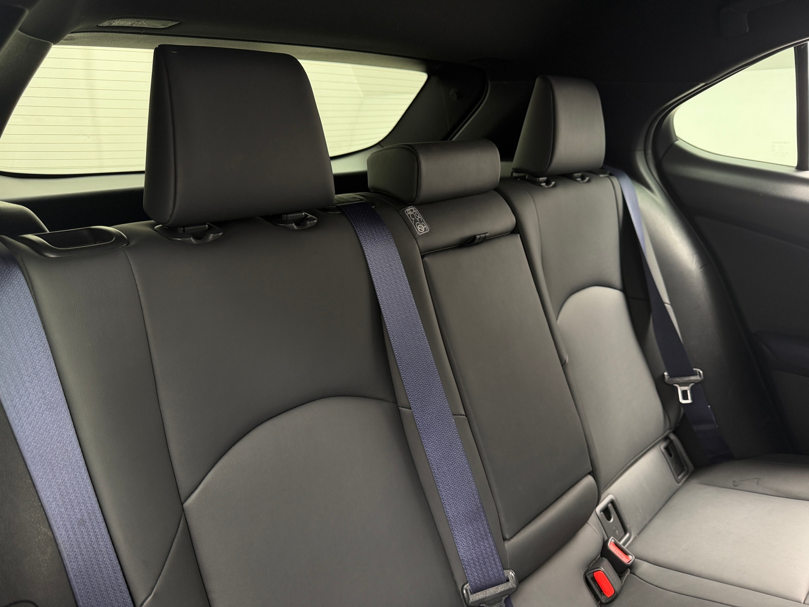 Thumbnail: 2021 Lexus UX - 5