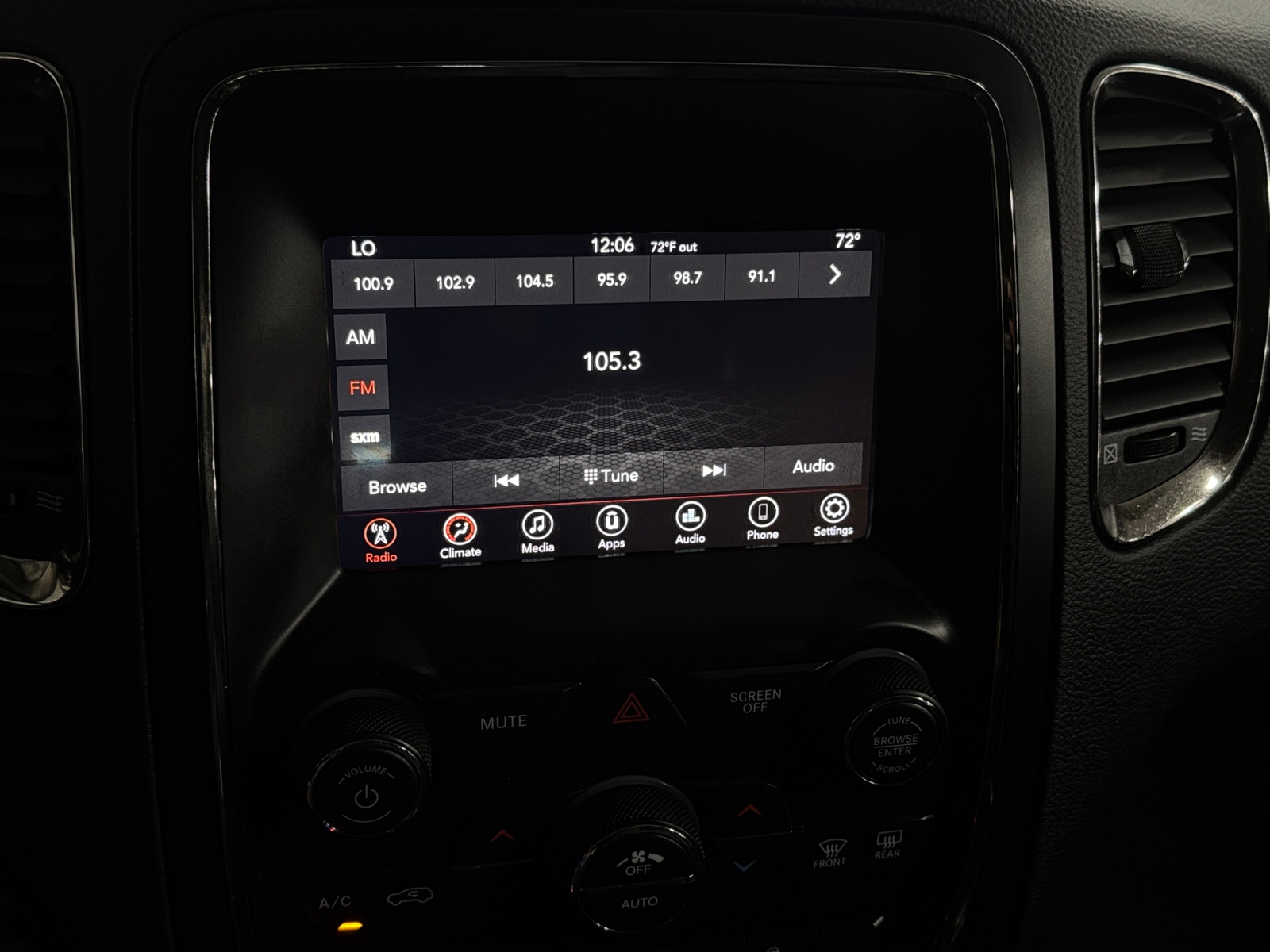 Thumbnail: 2019 Dodge Durango - 4