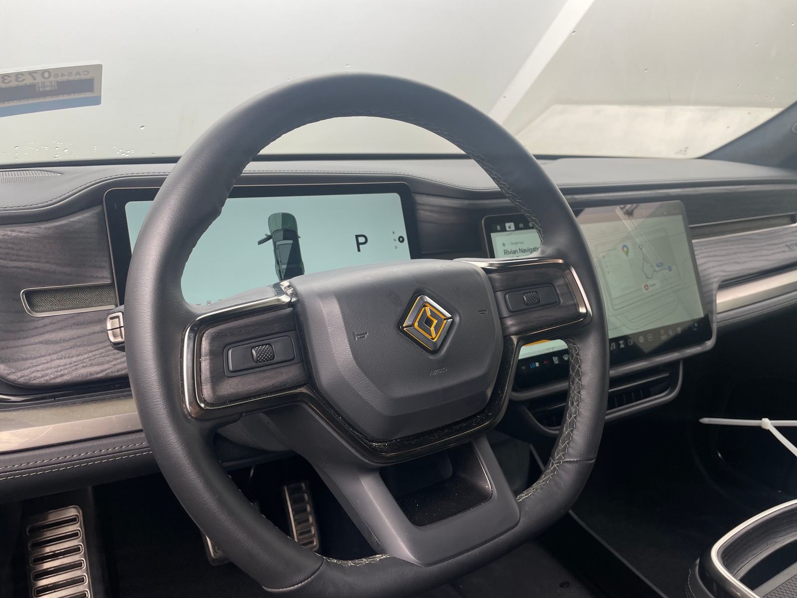 Thumbnail: 2023 Rivian R1S - 4