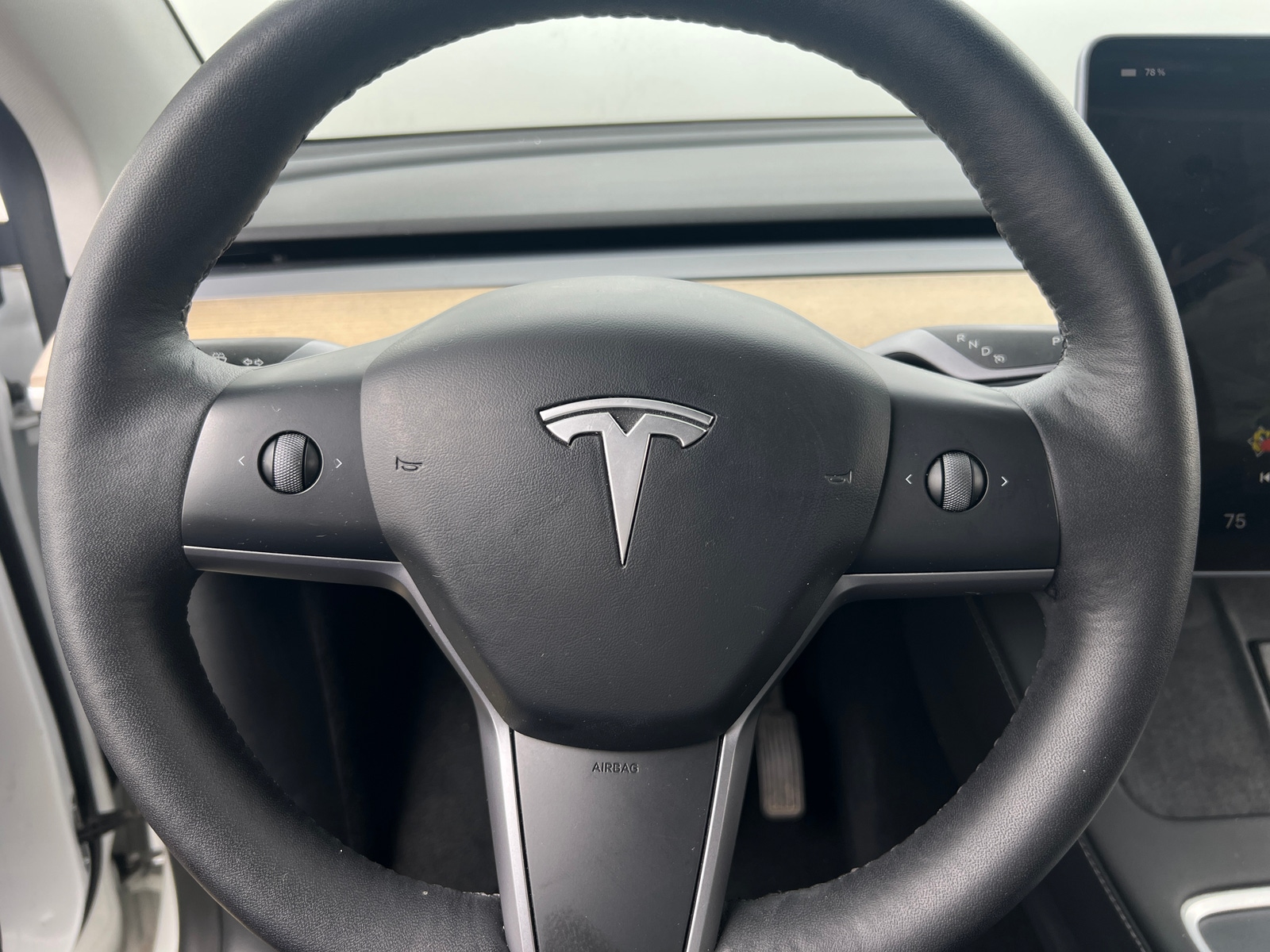 Thumbnail: 2023 Tesla Model Y - 4