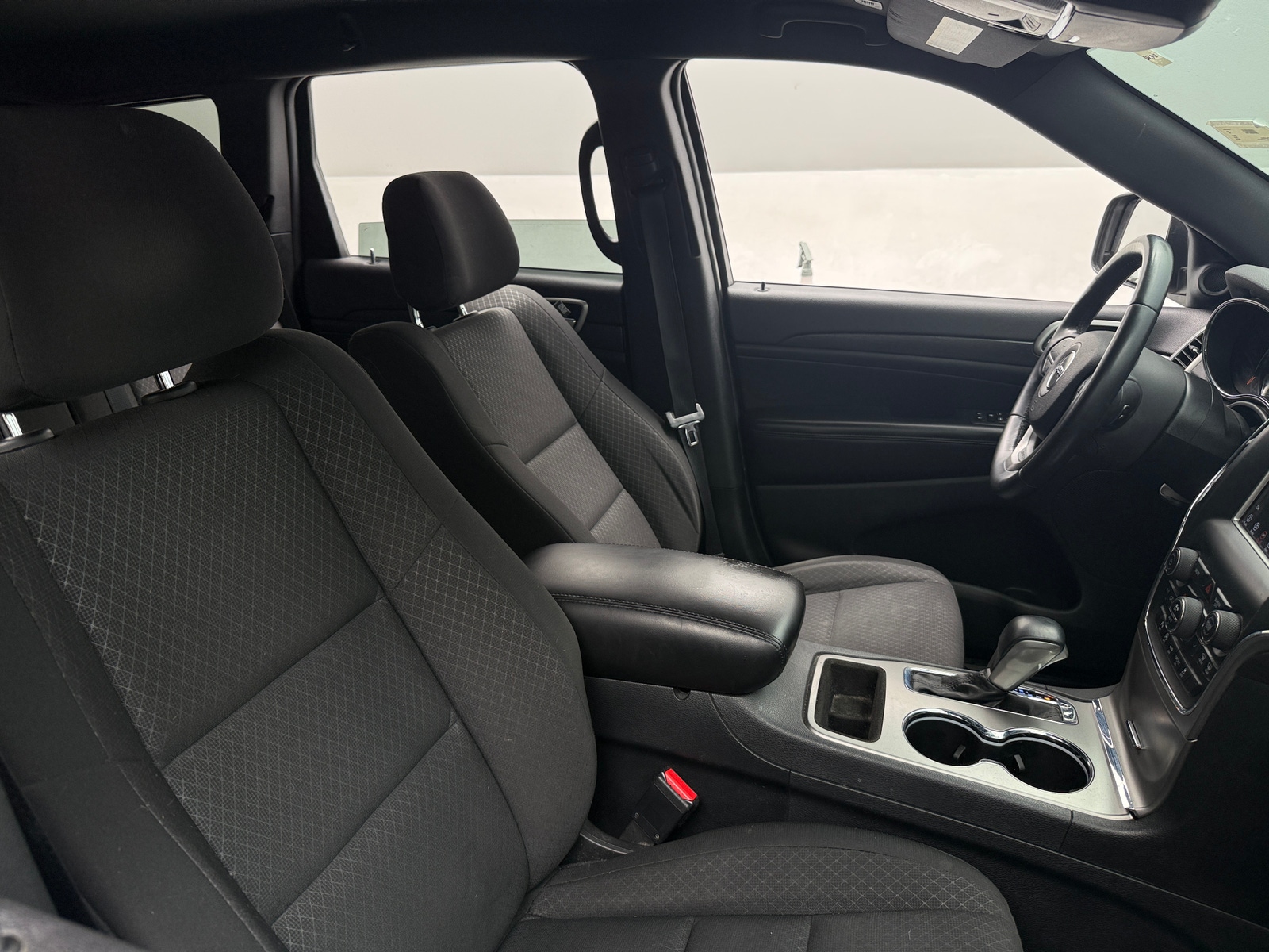 Thumbnail: 2018 Jeep Grand Cherokee - 2