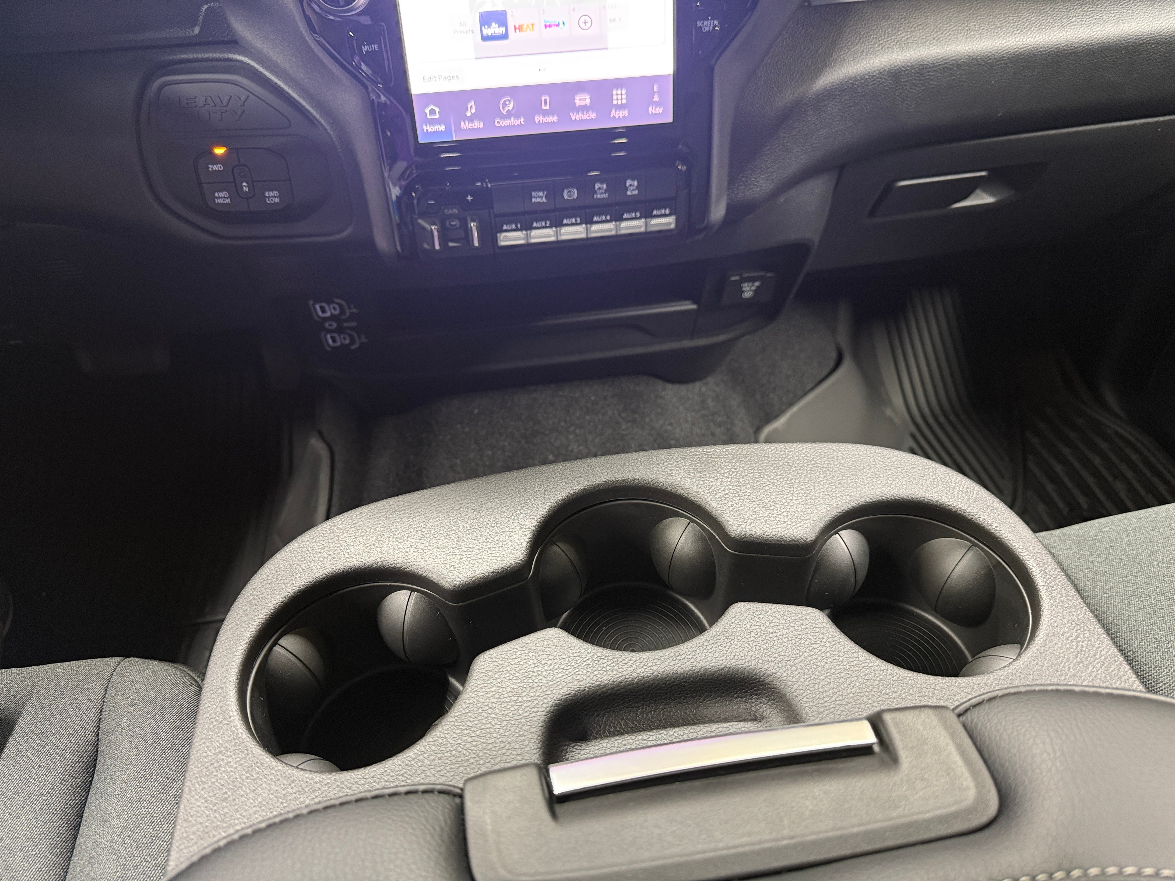 2026 RAM 2500 Tradesman - Photo 8