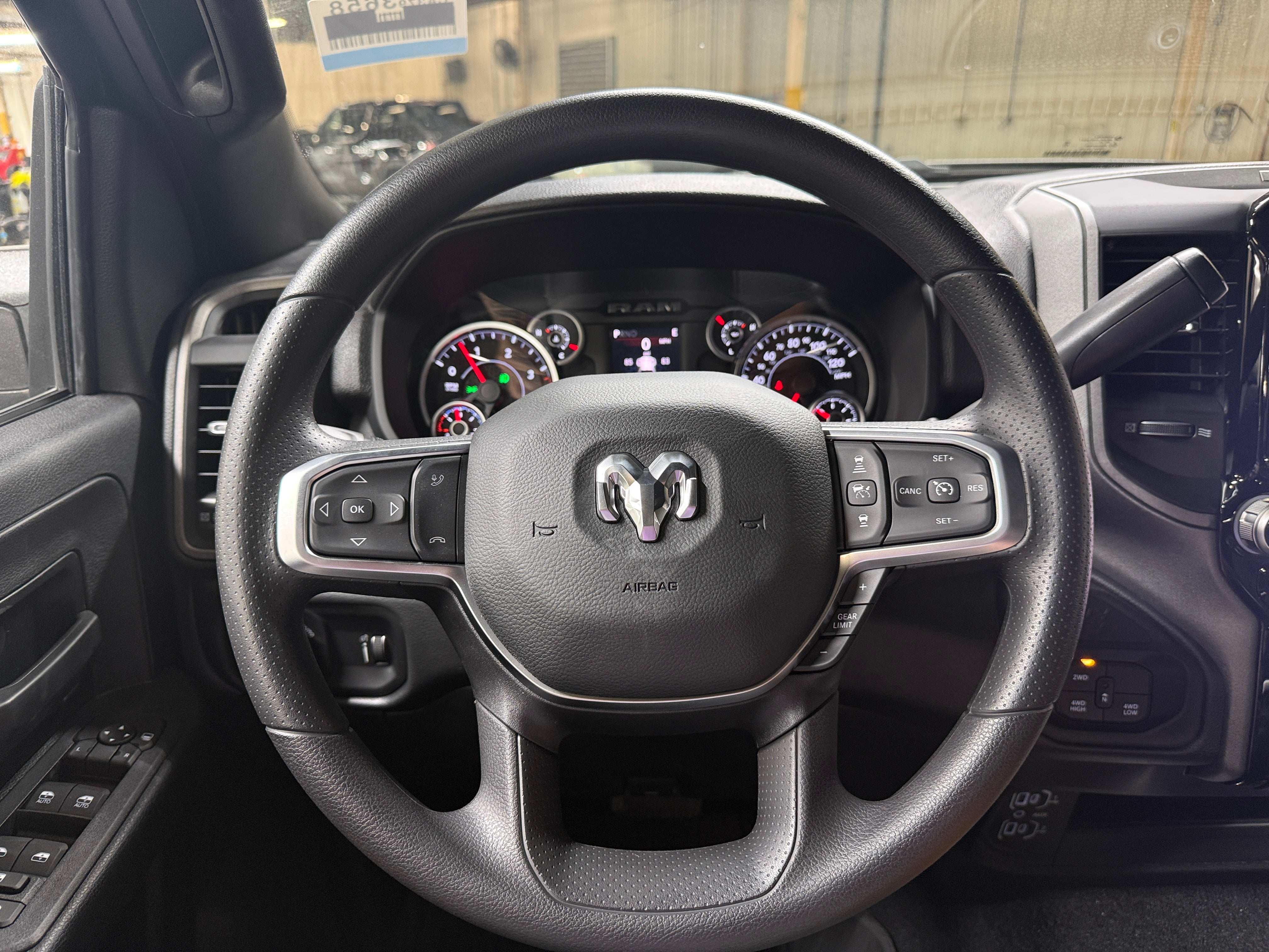 2026 RAM 2500 Tradesman - Photo 9