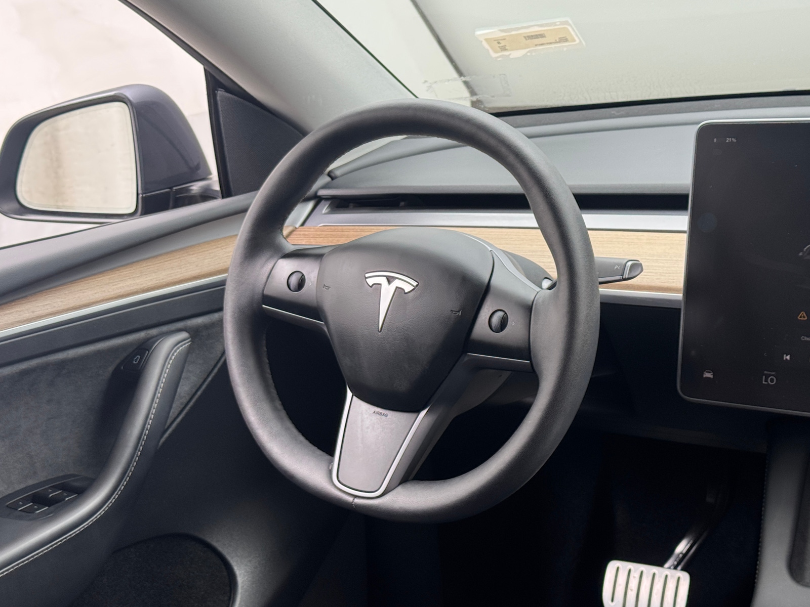 Thumbnail: 2023 Tesla Model Y - 4